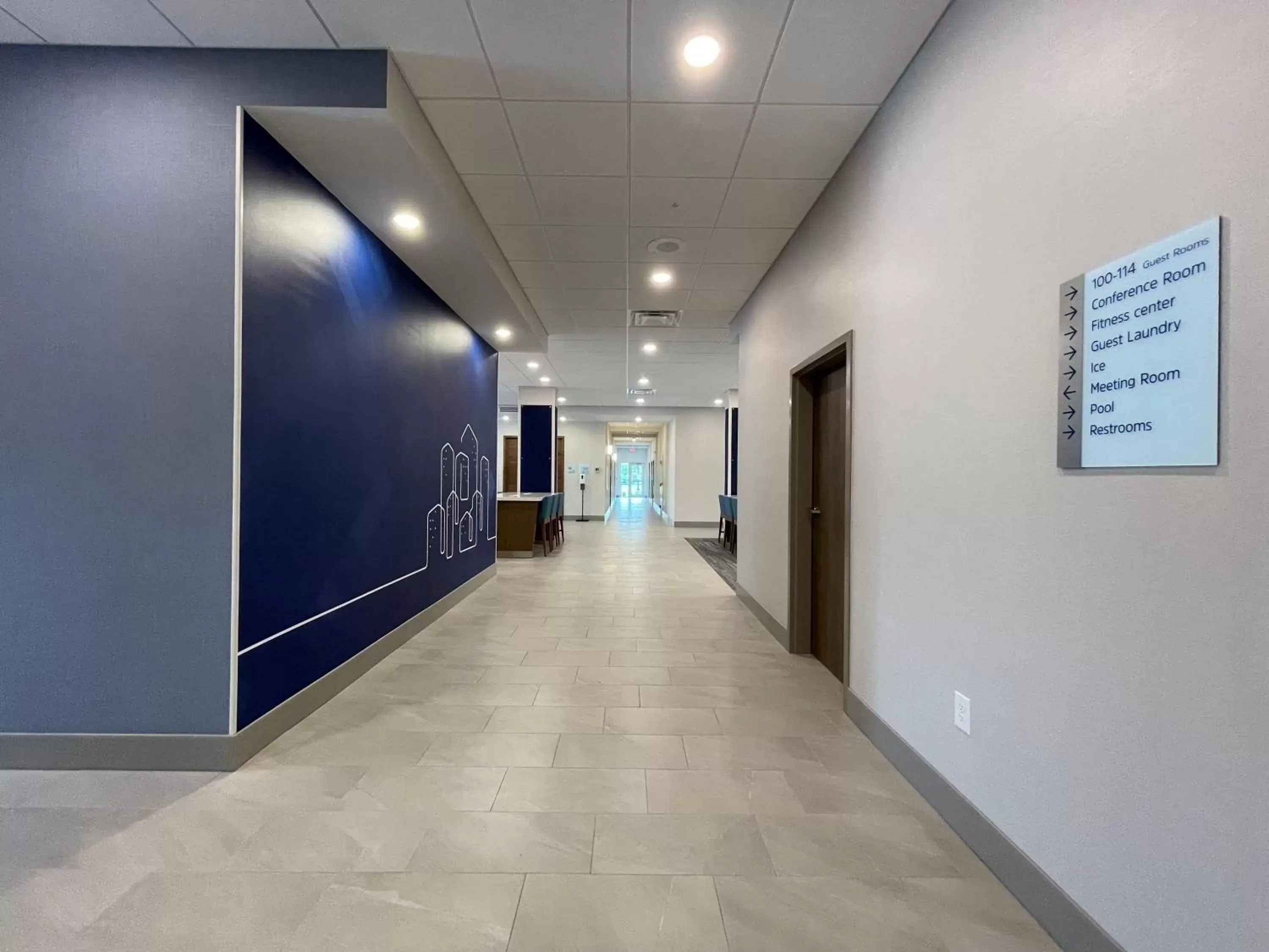 Lobby or reception in Holiday Inn Express & Suites - Ft. Smith - Airport by IHG Lobby or reception in Holiday Inn Express & Suites - Ft. Smith - Airport by IHG