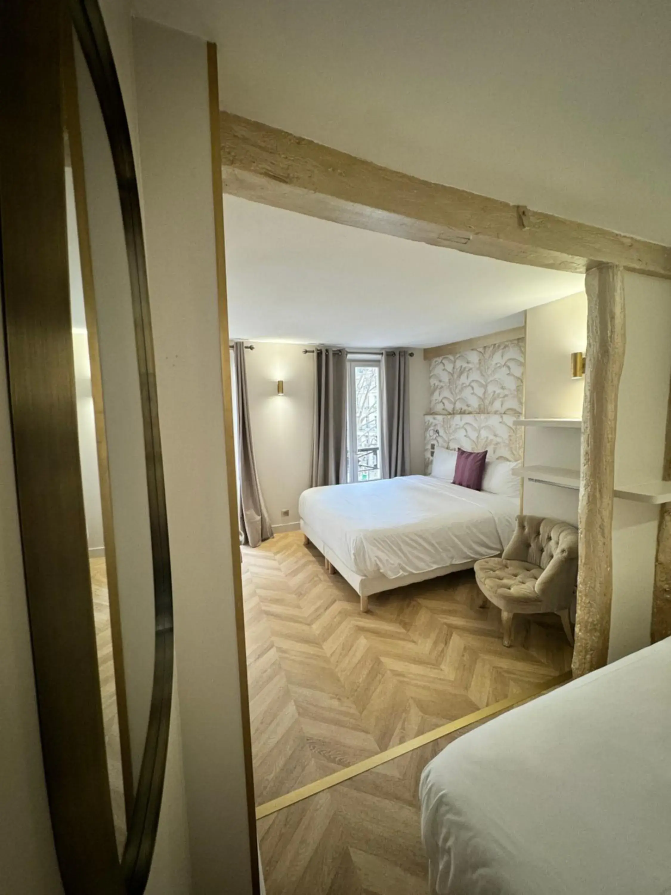 Bedroom, Bed in Nation Montmartre Hotel
