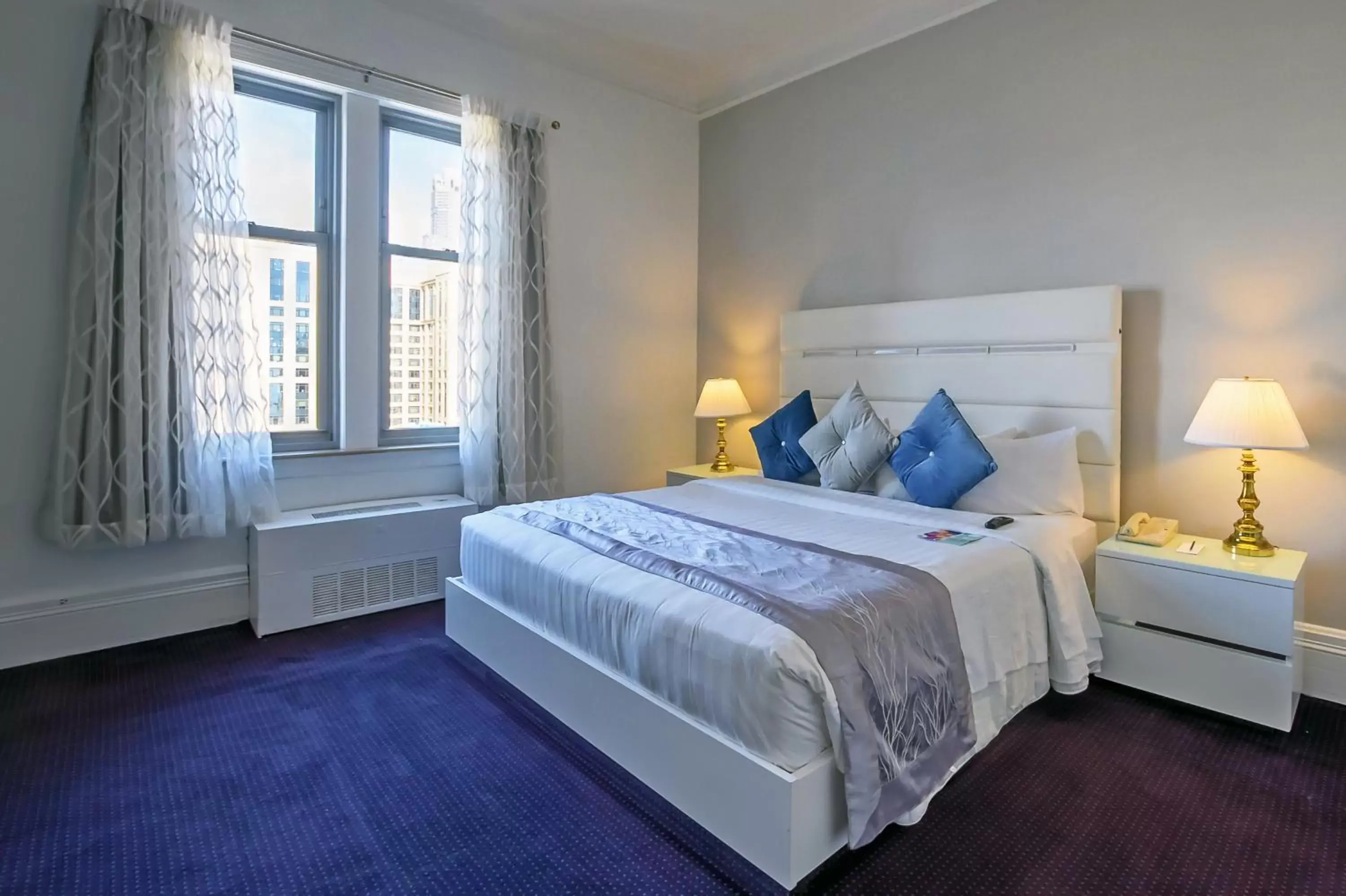 King Suite with City View in Congress Plaza Hotel Chicago King Suite with City View in Congress Plaza Hotel Chicago