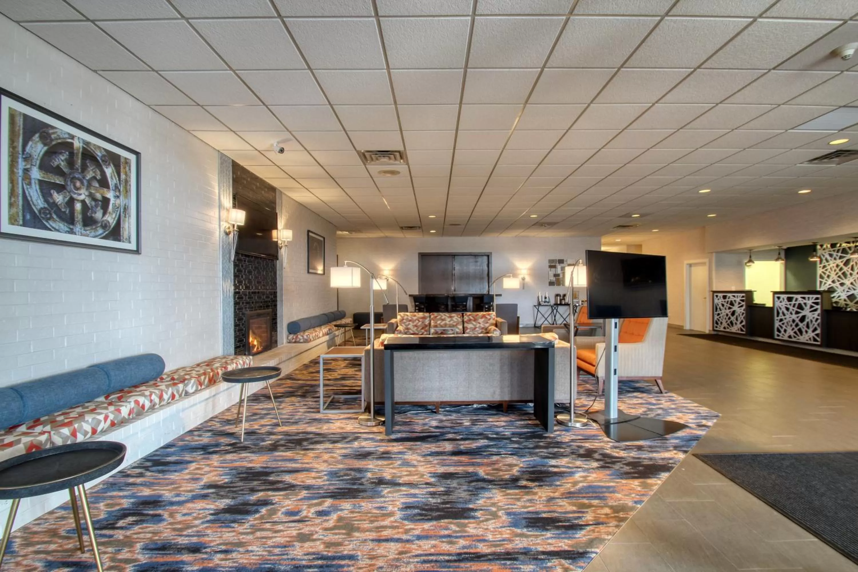 Lobby or reception in Radisson Hotel and Conference Center Fond du Lac