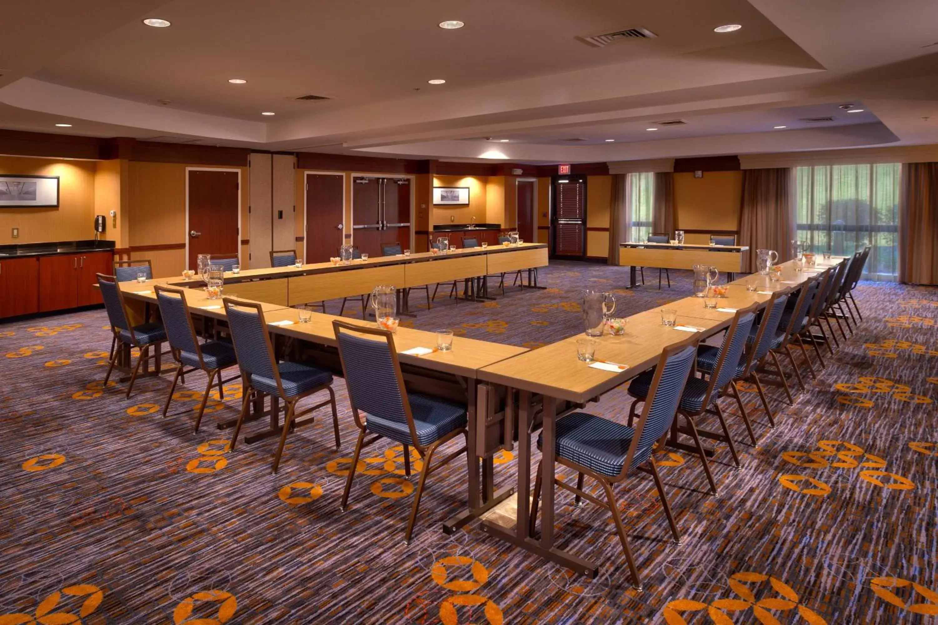 Meeting/conference room in Courtyard by Marriott Kansas City Shawnee