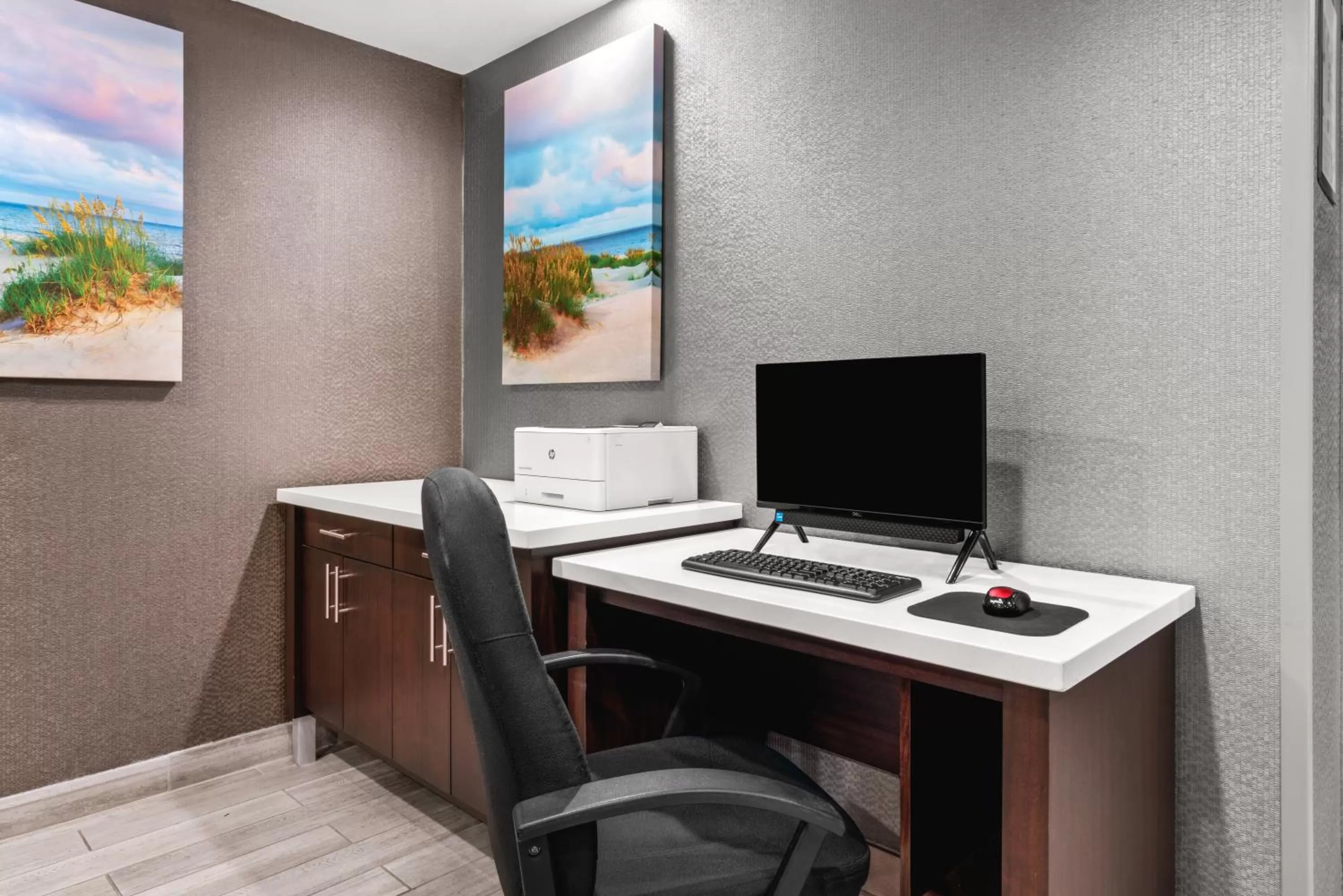 Lobby or reception in Hotel Aura SFO Airport FREE SHUTTLE