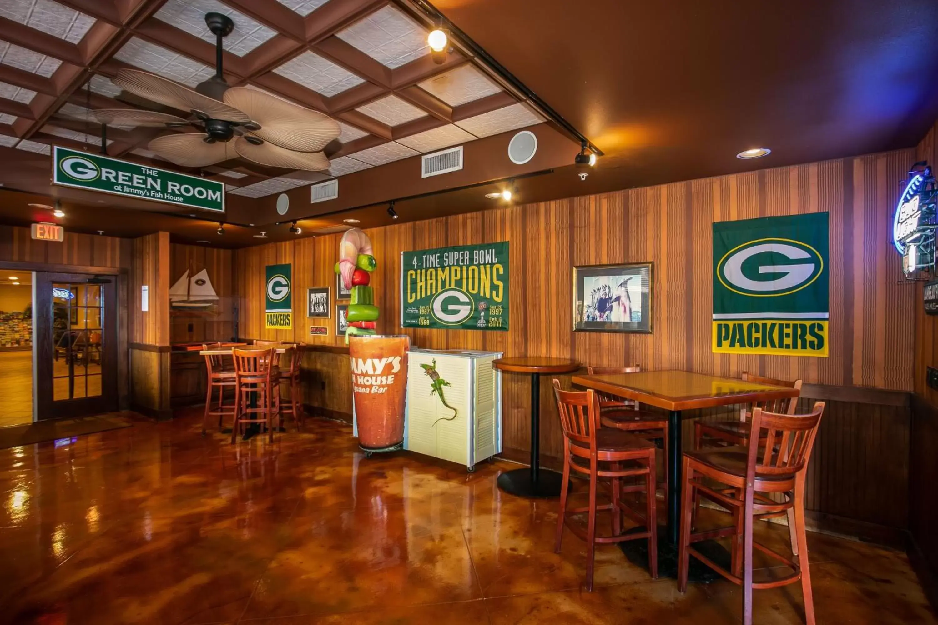 Restaurant/places to eat in Holiday Inn & Suites Clearwater Beach by IHG Restaurant/places to eat in Holiday Inn & Suites Clearwater Beach by IHG