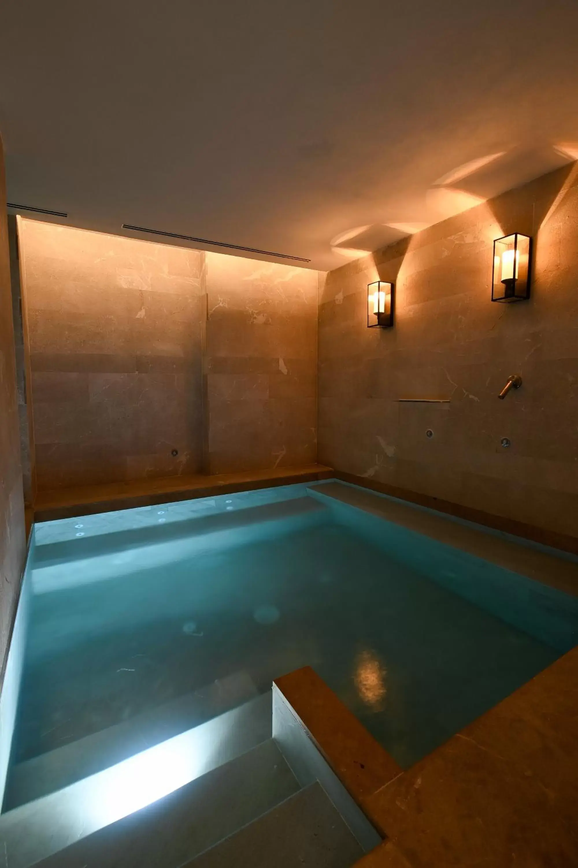 Spa and wellness centre/facilities, Swimming Pool in Barefoot Hotel Mallorca