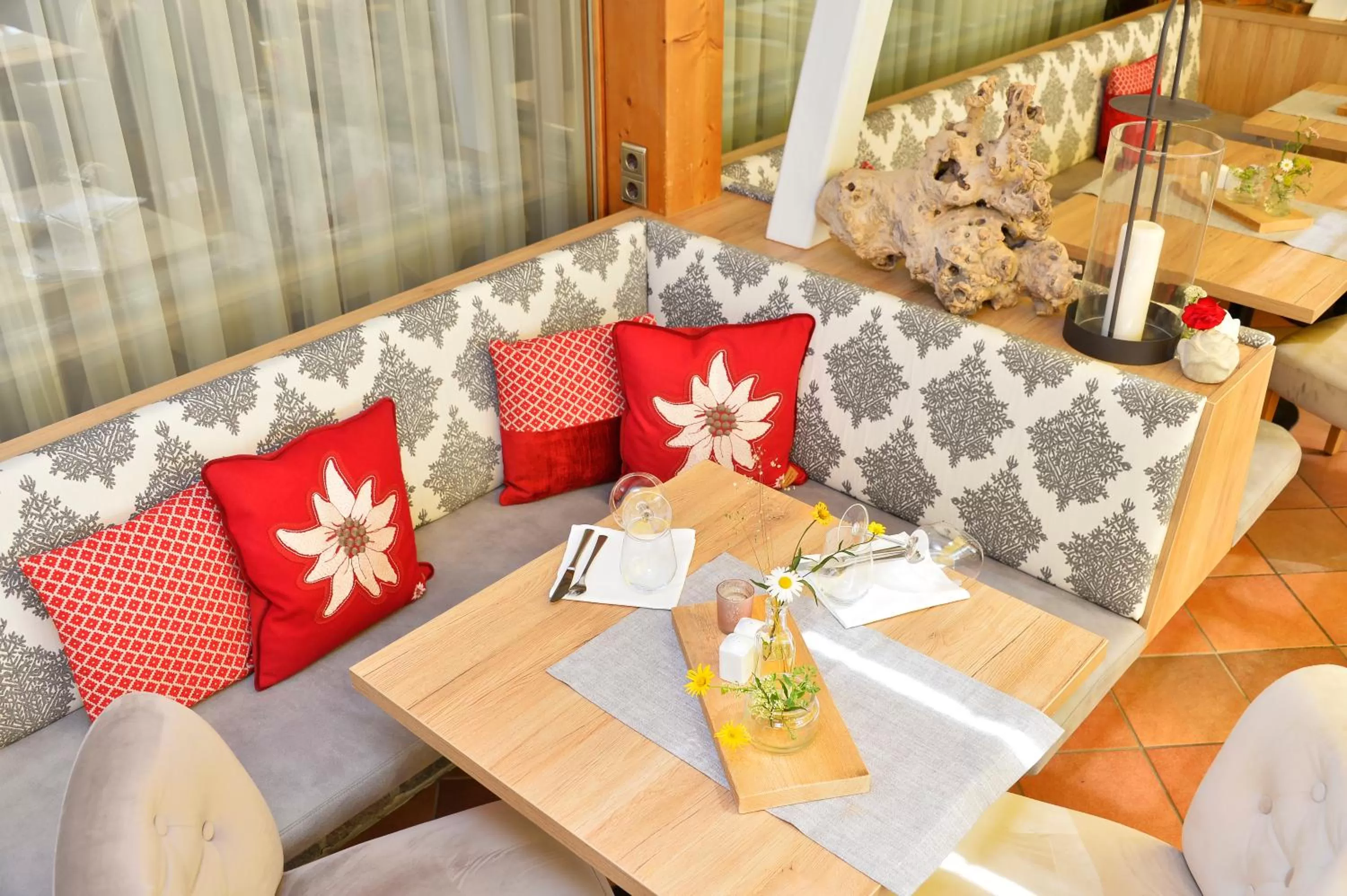 Decorative detail in Hotel Diana