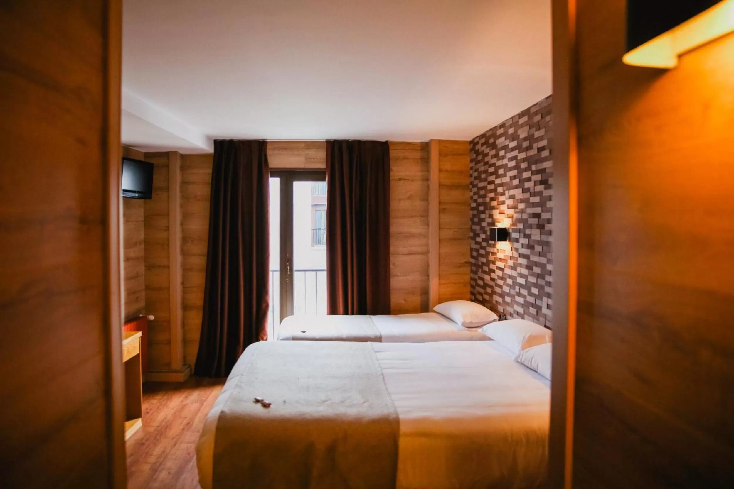 Bedroom, Bed in Cal Ruiz