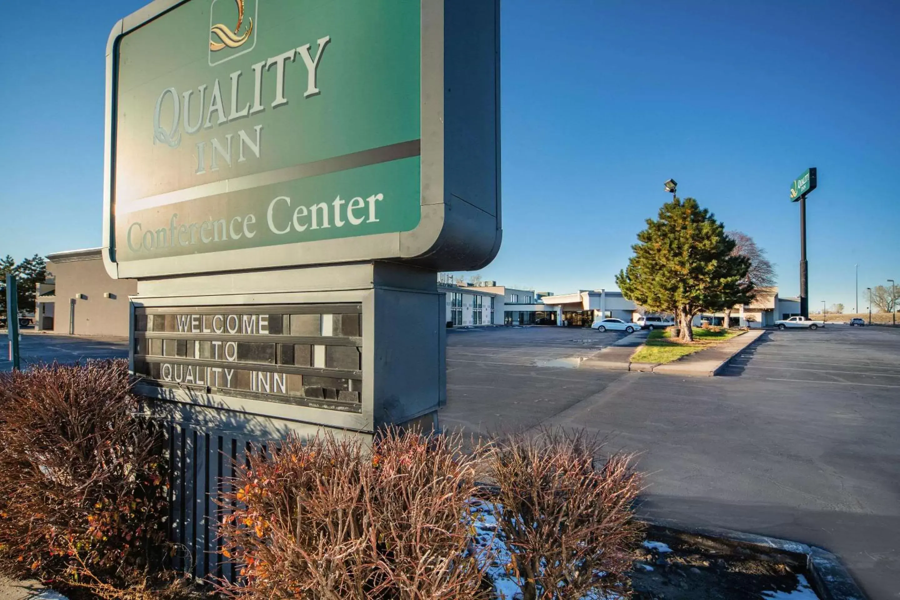 Property Building in Quality Inn and Conference Center I-80 Grand Island