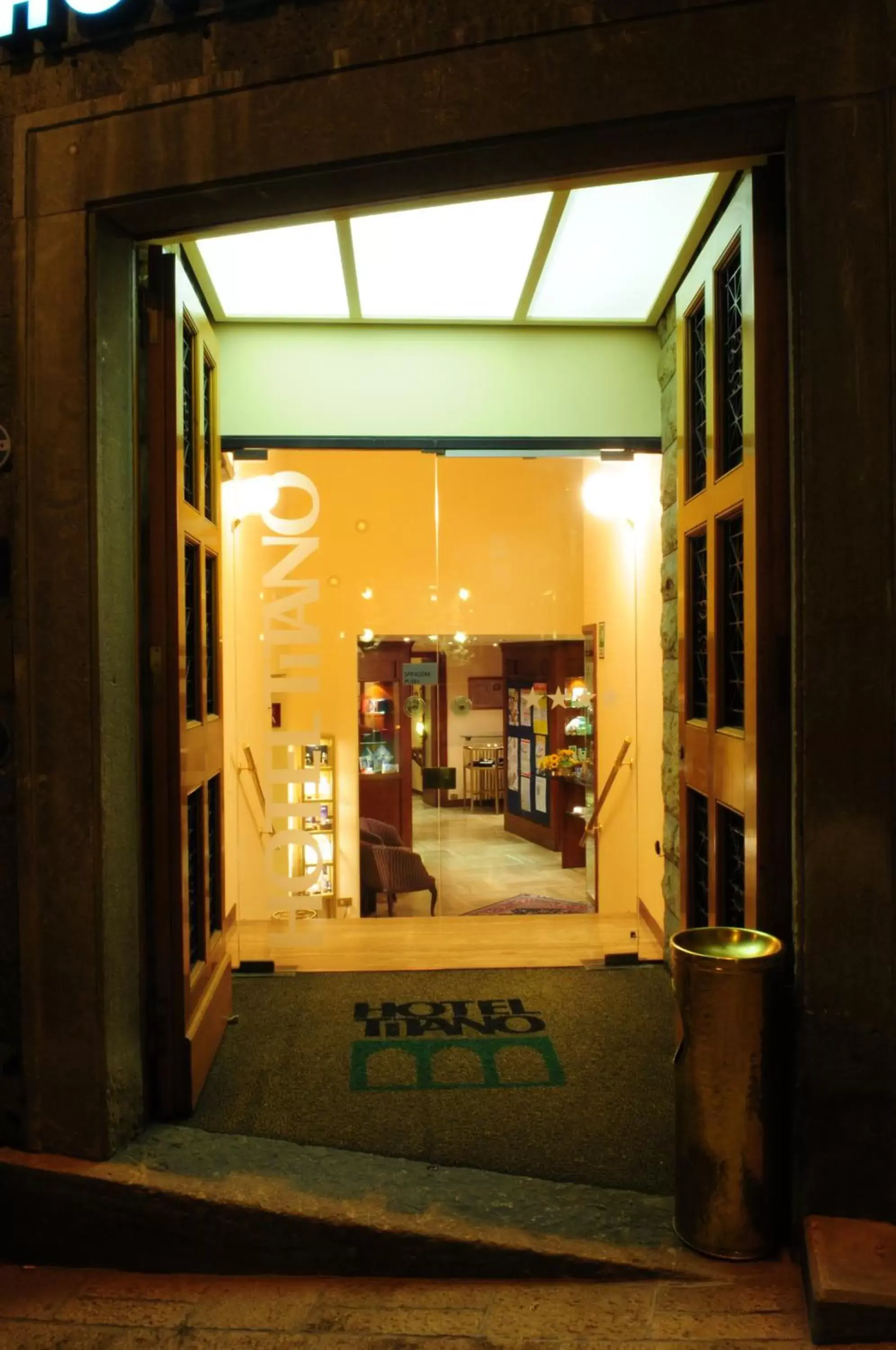 Facade/entrance in Hotel Titano