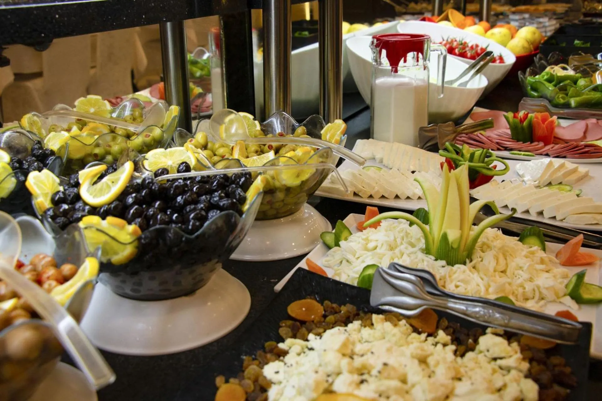 Breakfast in Zeynep Hanim Konagi