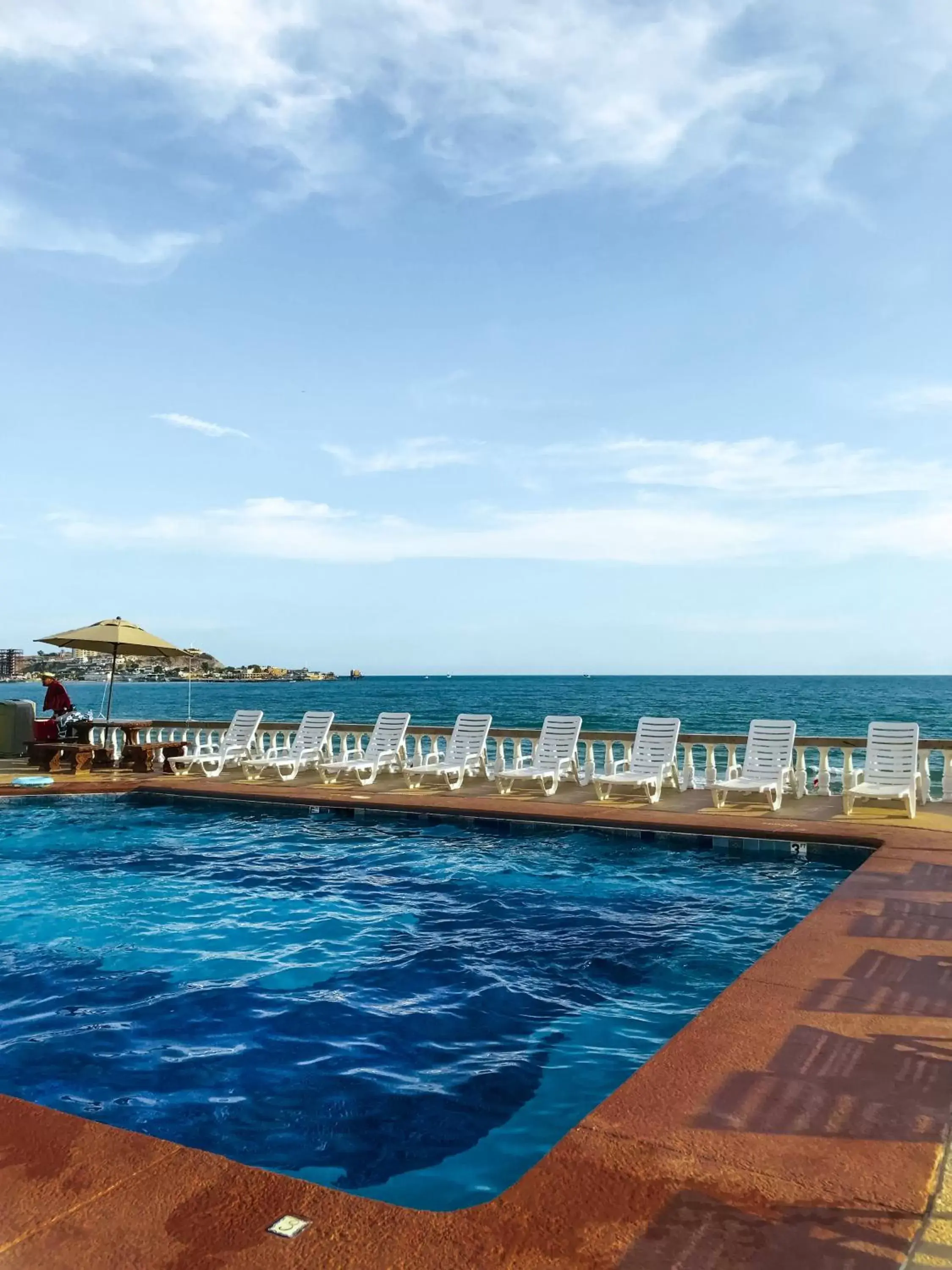 Swimming Pool in Hotel Playa Bonita Resort
