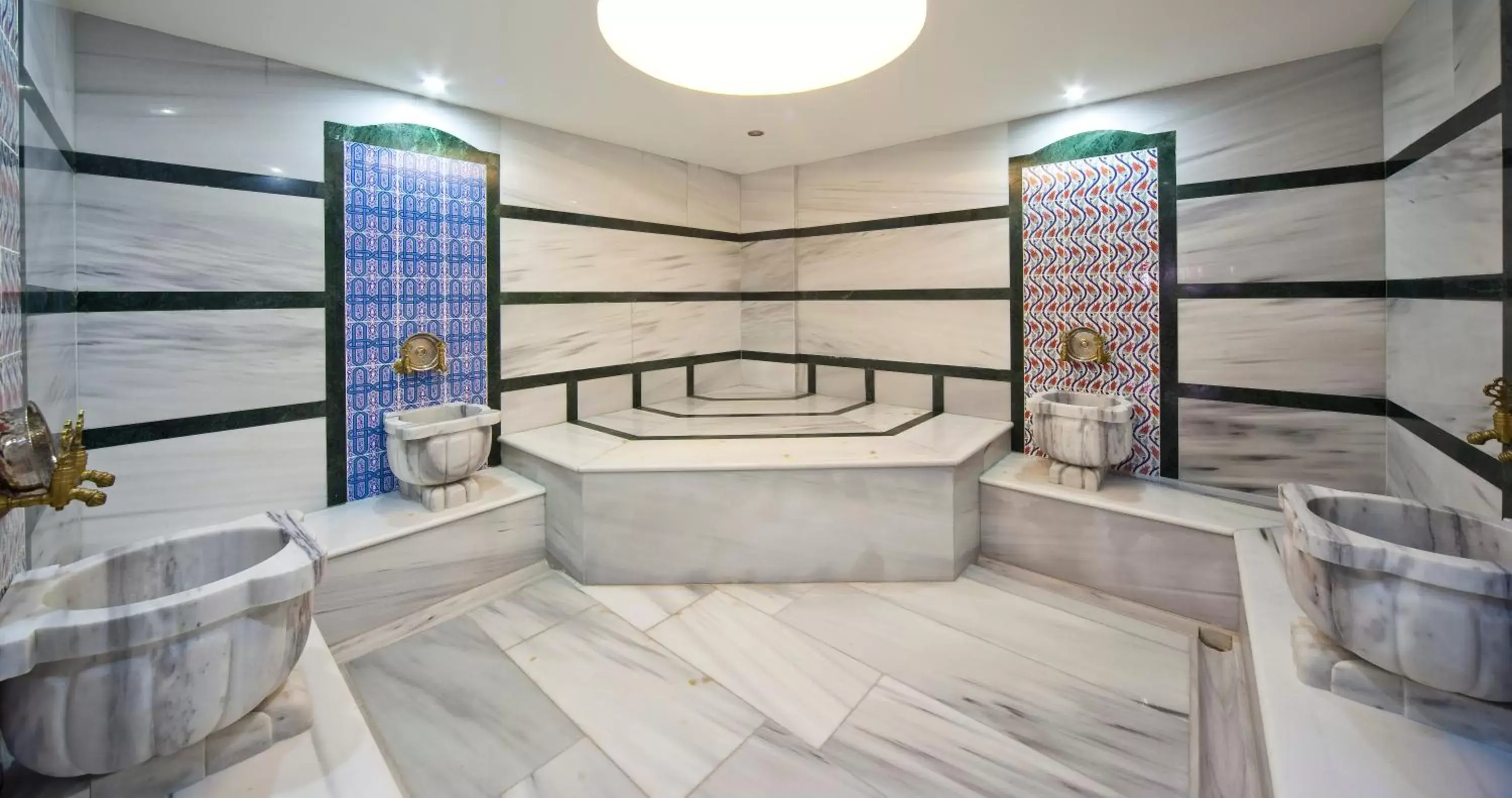 Spa and wellness centre/facilities in GLK PREMIER The Home Suites & Spa Spa and wellness centre/facilities in GLK PREMIER The Home Suites & Spa