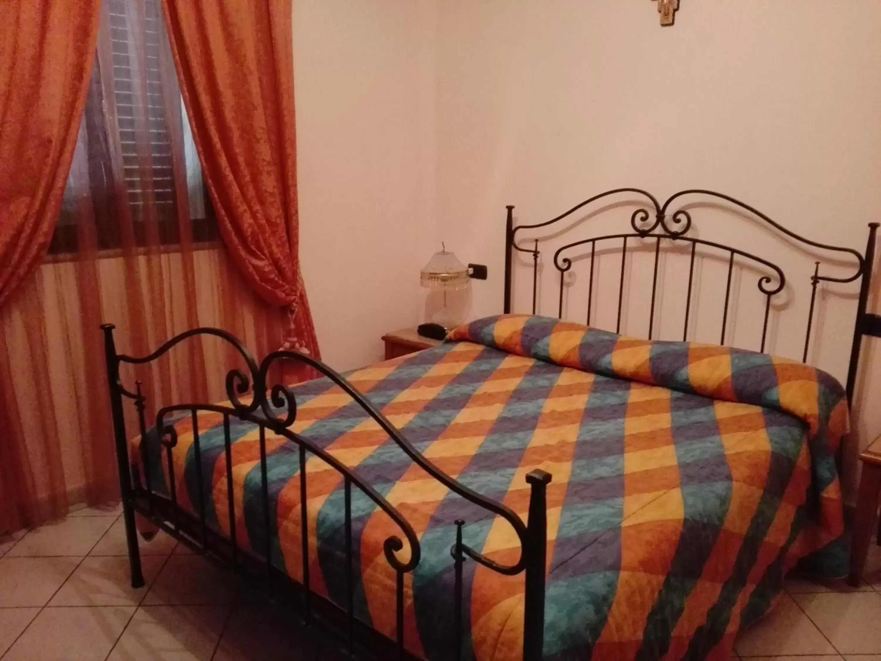 Bed in Hotel Ponte San Vittorino