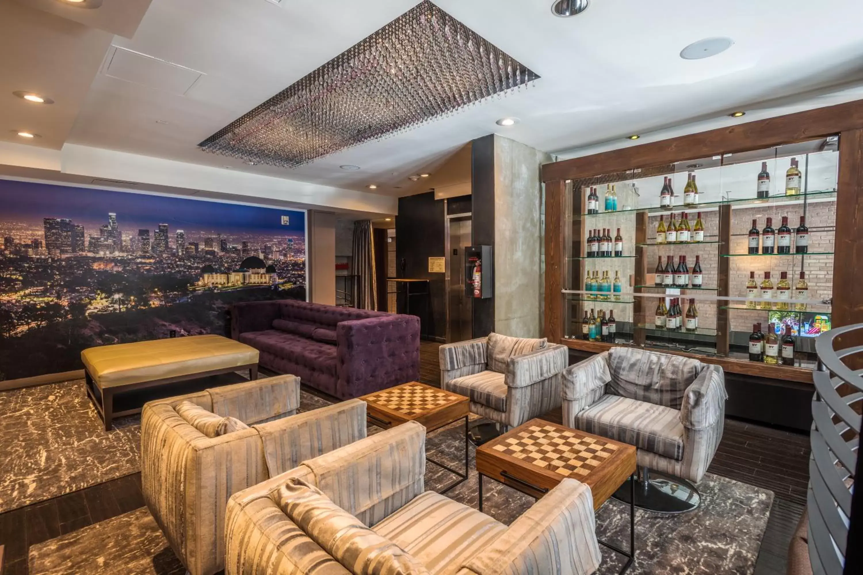 Seating area, Lounge/Bar in O Hotel by LuxUrban, Trademark Collection by Wyndham