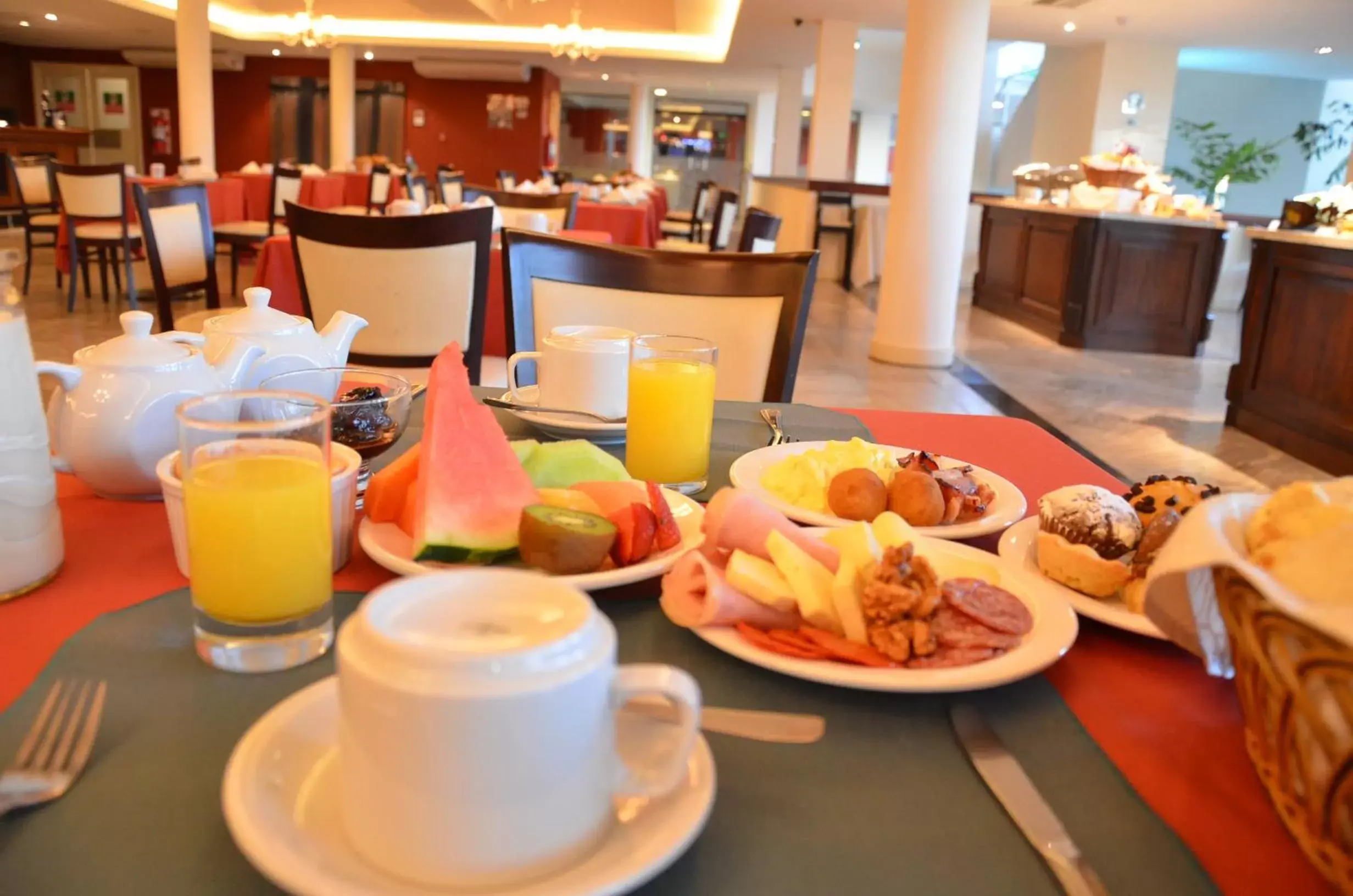 Restaurant/places to eat, Breakfast in Hotel Casino Acaray