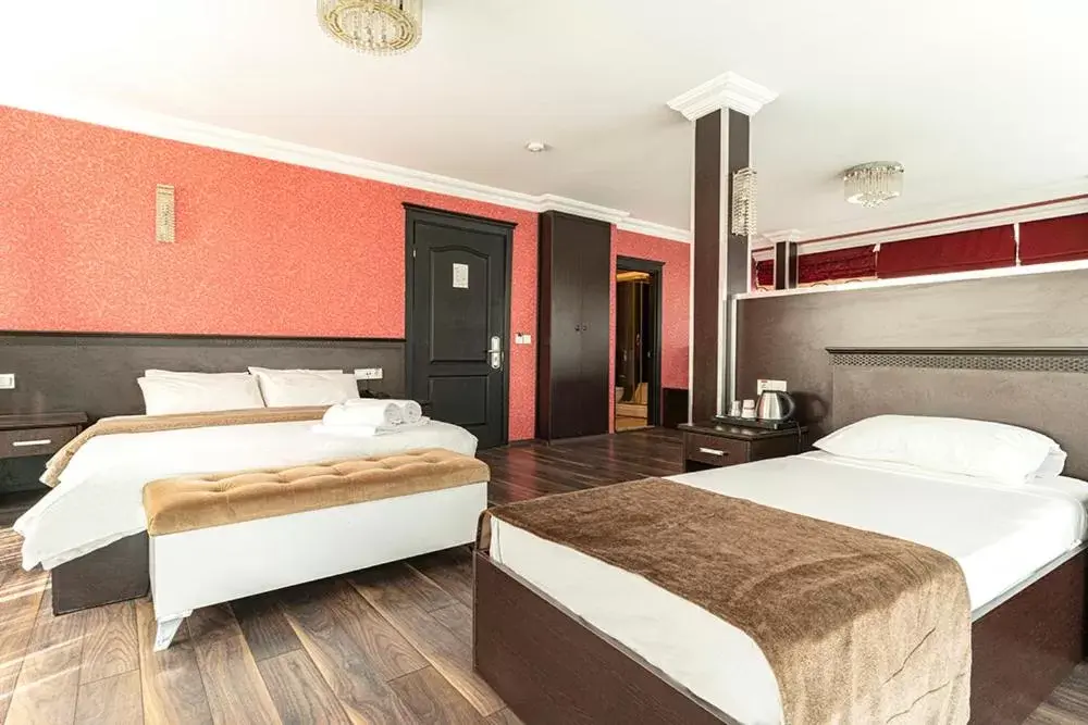 Bed in Pamuk City Hotel