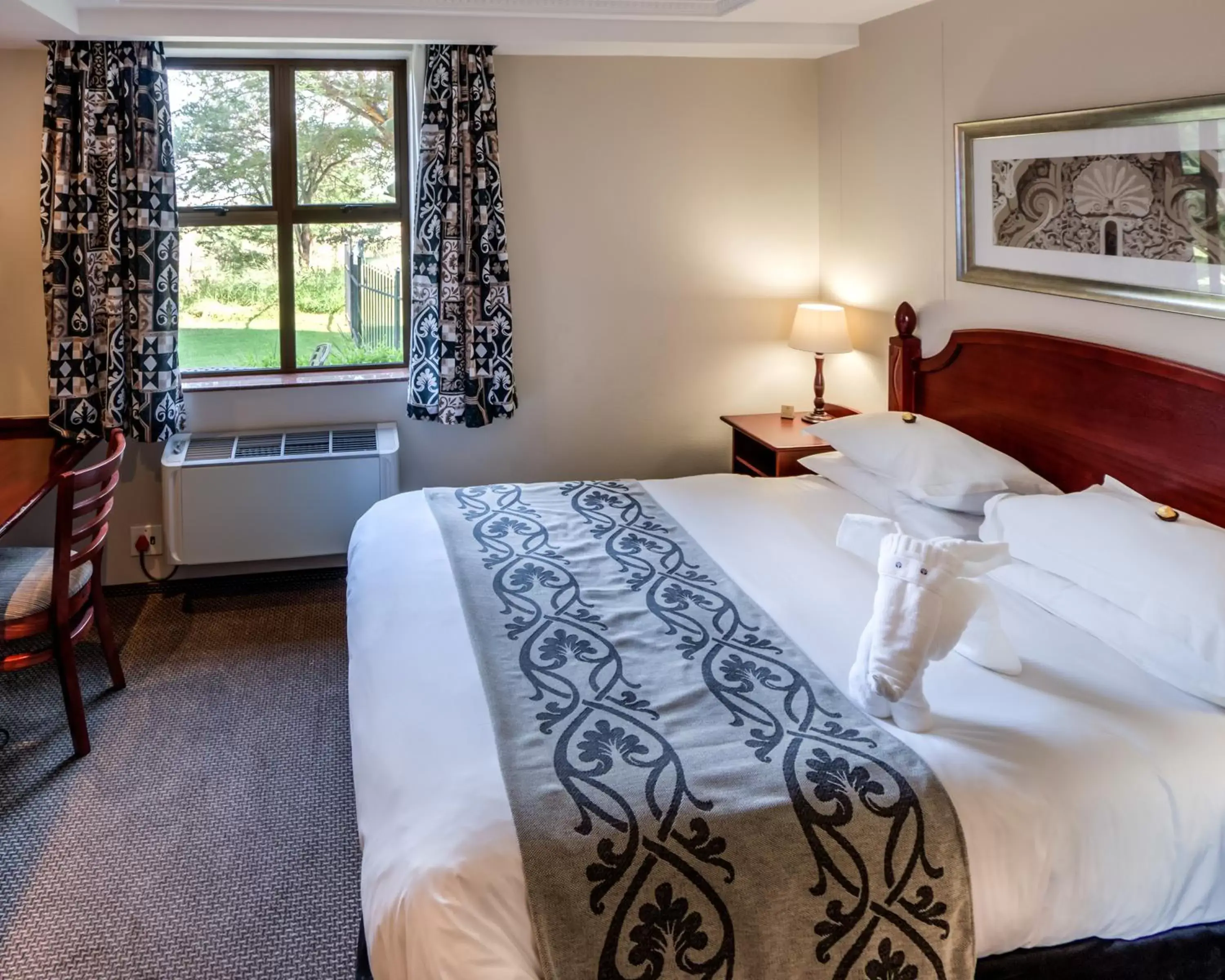 Double Room - Non Smoking in Town Lodge Polokwane Double Room - Non Smoking in Town Lodge Polokwane