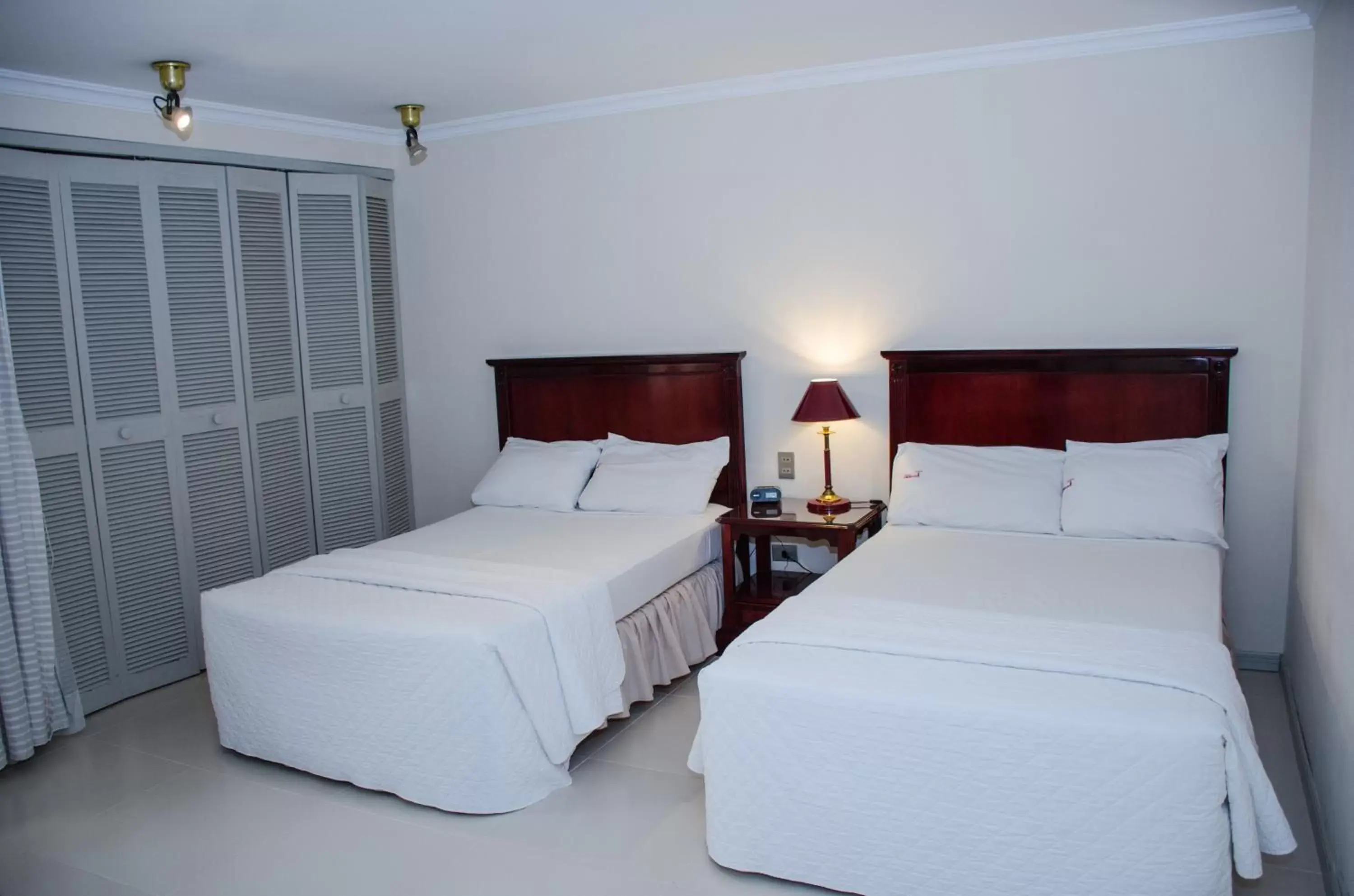 Bed in Apart Hotel TOBOROCHI