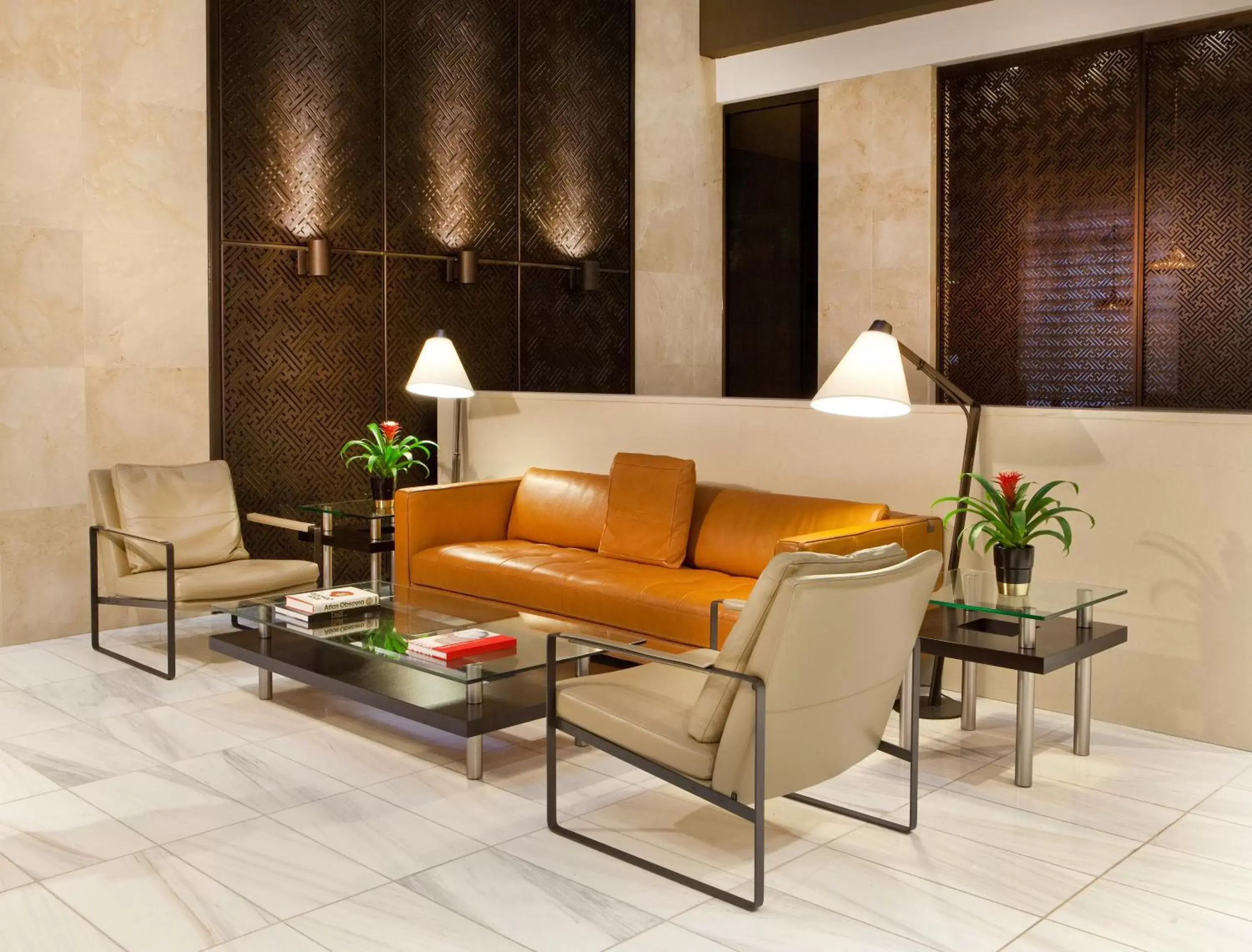 Lobby or reception, Seating Area in Porter Square Hotel