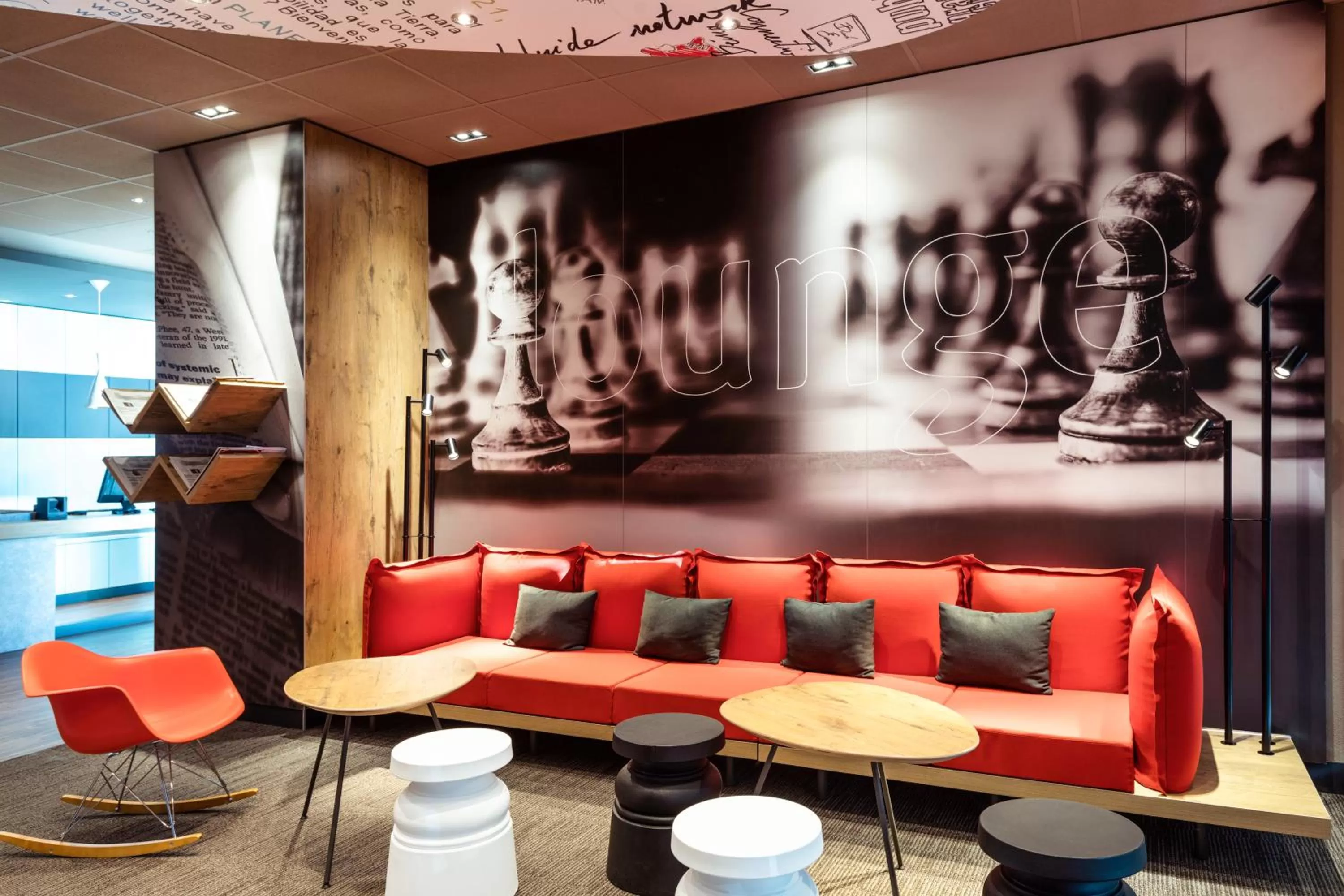 Communal lounge/ TV room in ibis Winterthur City