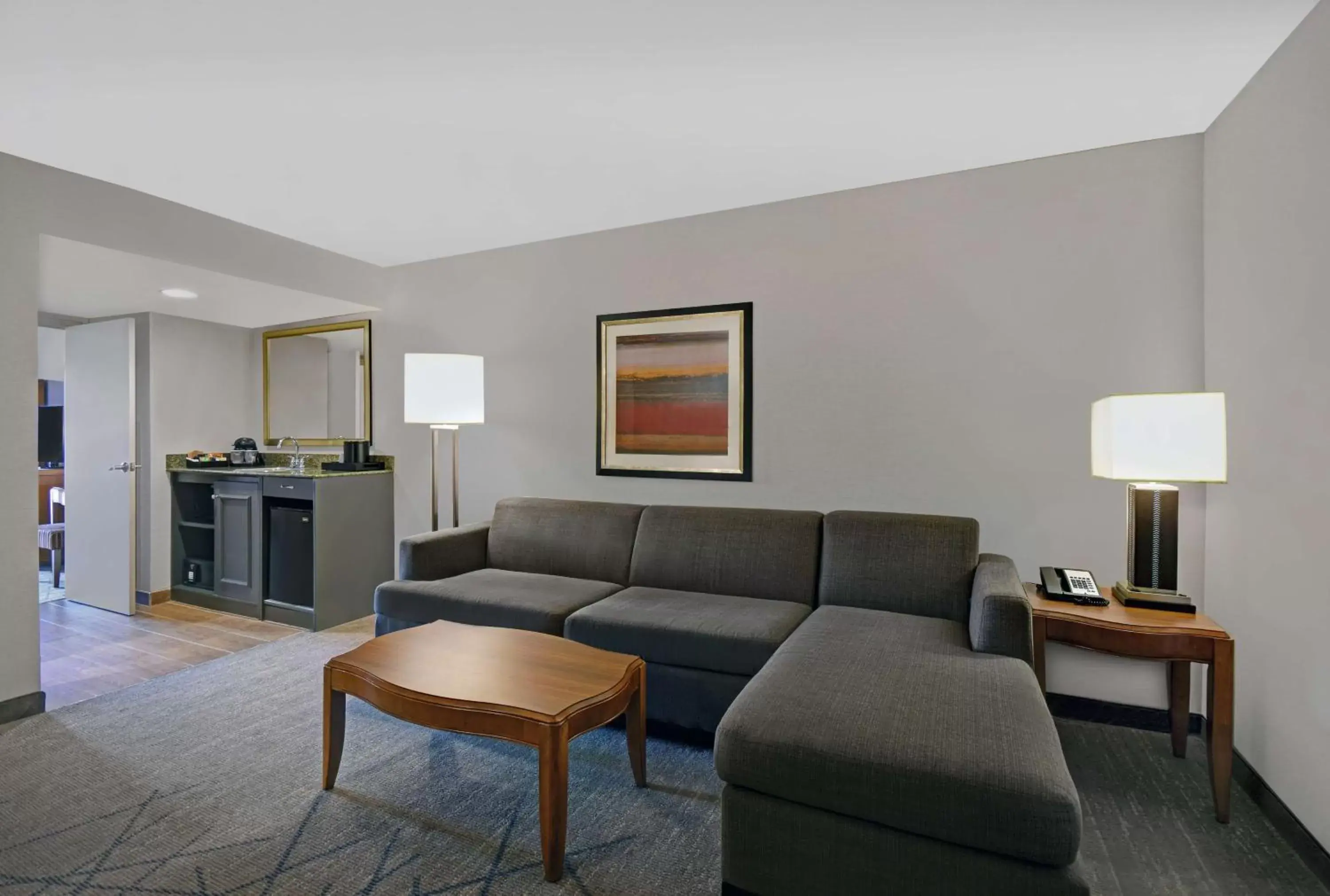 Living room, Seating Area in Embassy Suites by Hilton Detroit - Livonia/Novi