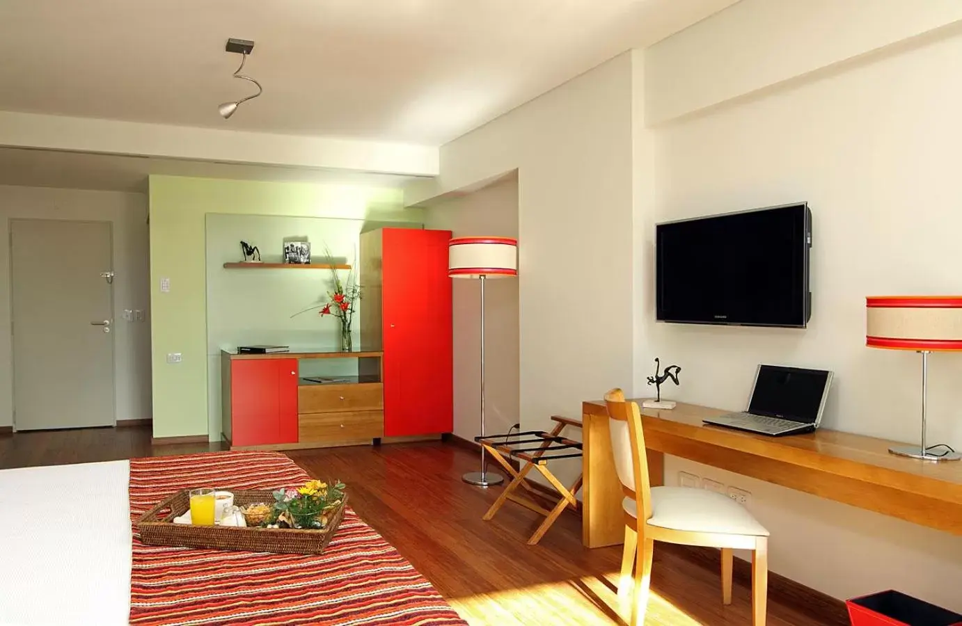 TV and multimedia in BA Sohotel TV and multimedia in BA Sohotel