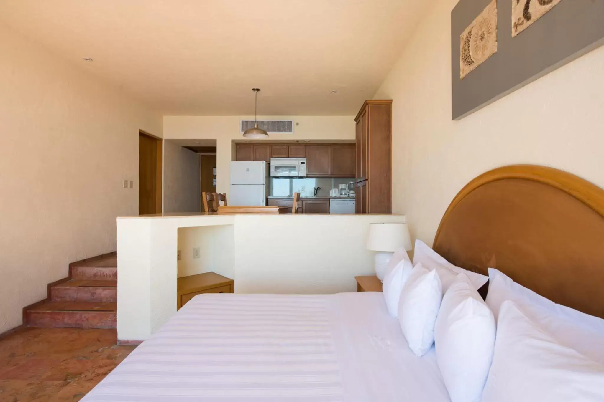 Bed in Club Regina Los Cabos