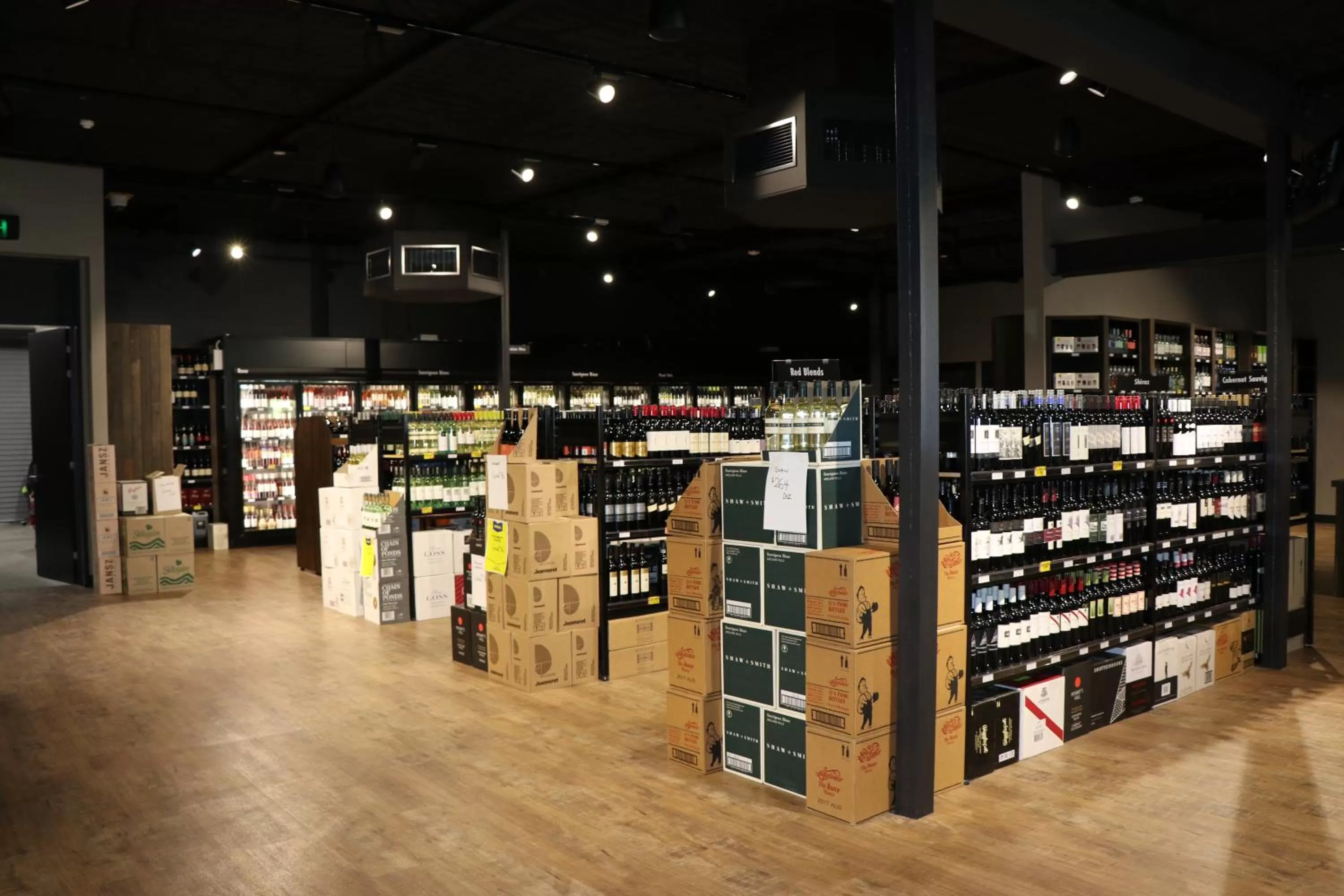 On-site shops in Marion Hotel