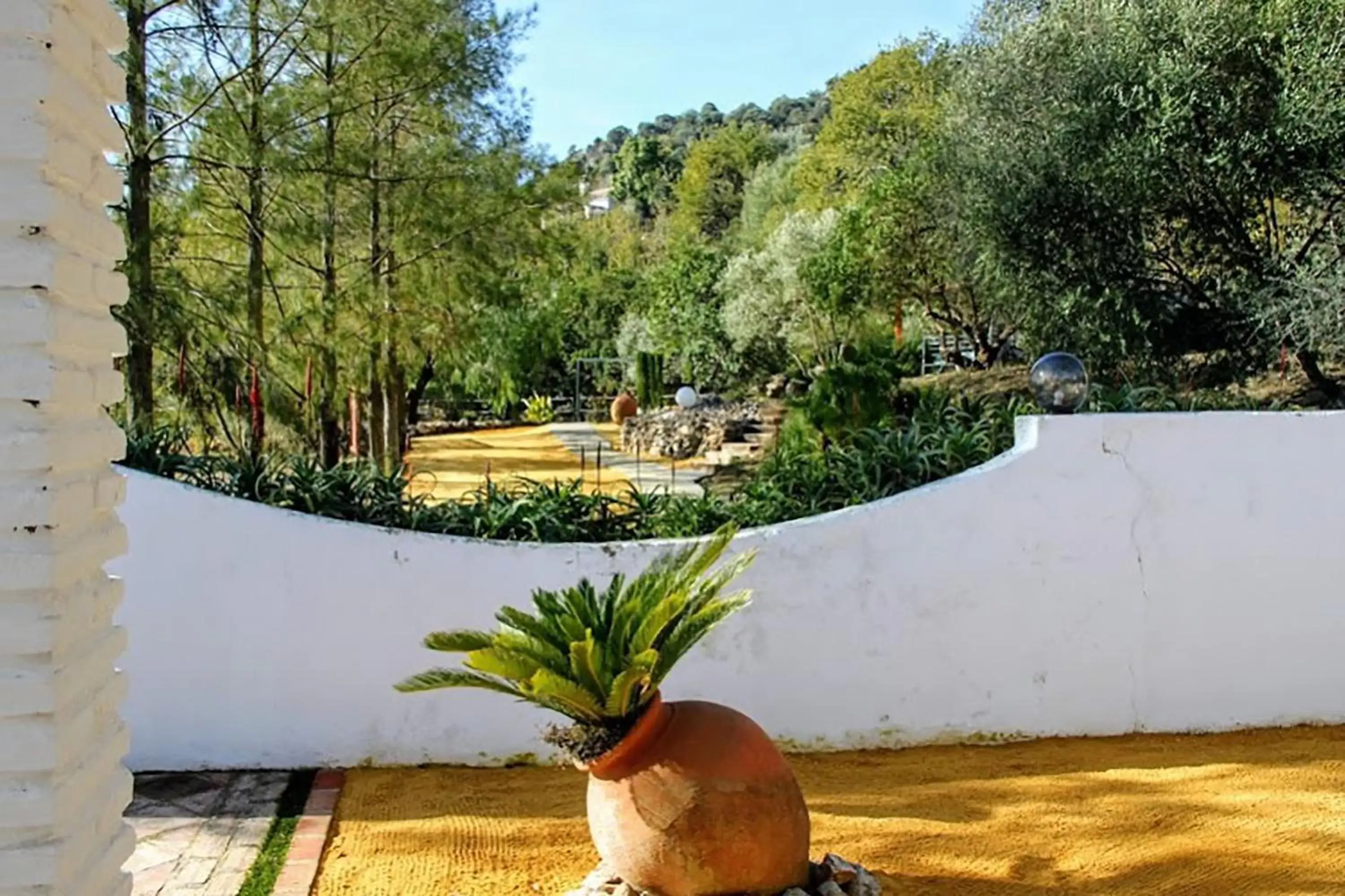 Garden in Casas Rurales Los Algarrobales