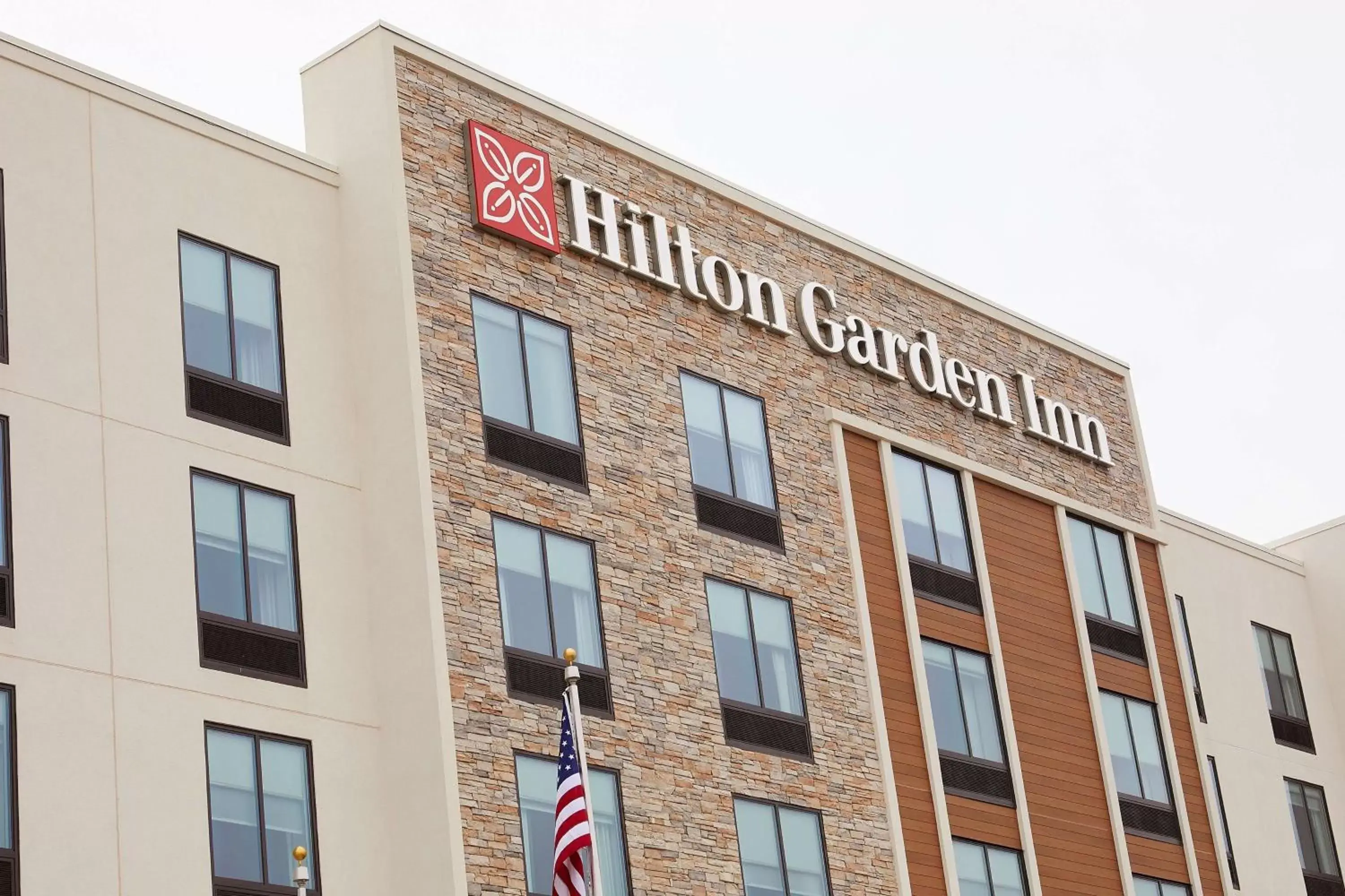 Property building, Property Logo/Sign in Hilton Garden Inn Elizabethtown