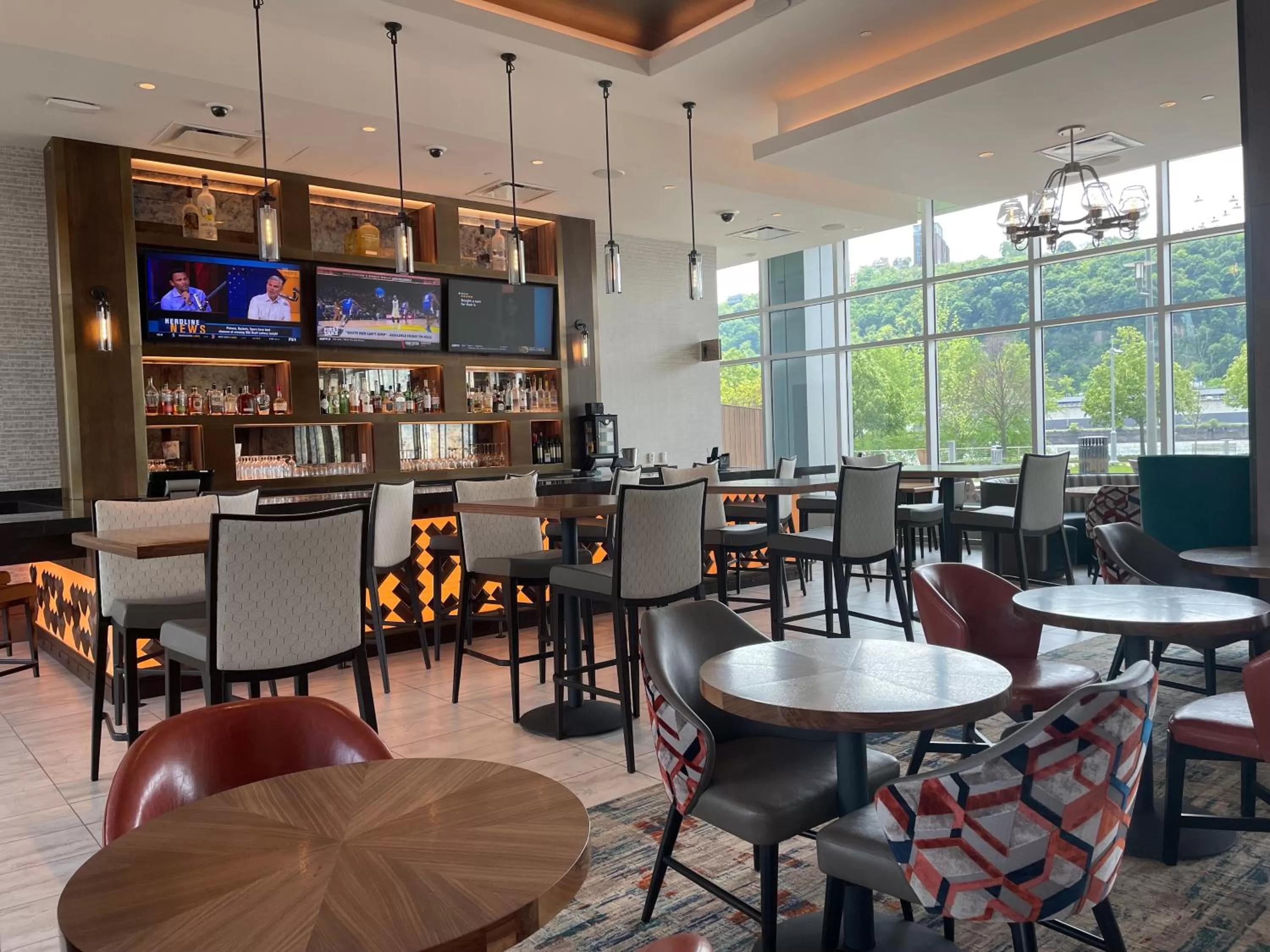 Restaurant/places to eat in The Landing Hotel at Rivers Casino Pittsburgh