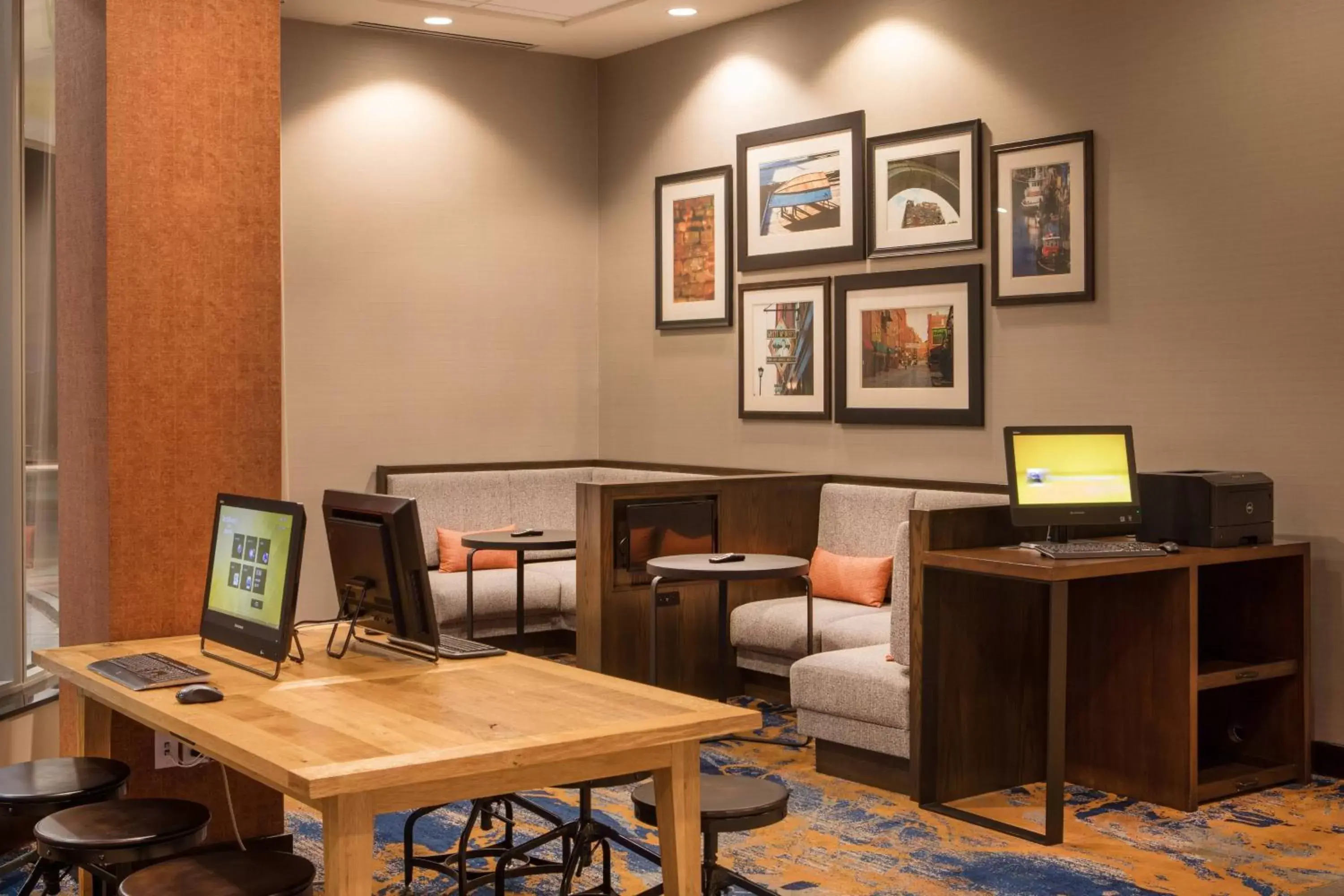 Business facilities in Residence Inn Portland Downtown Waterfront