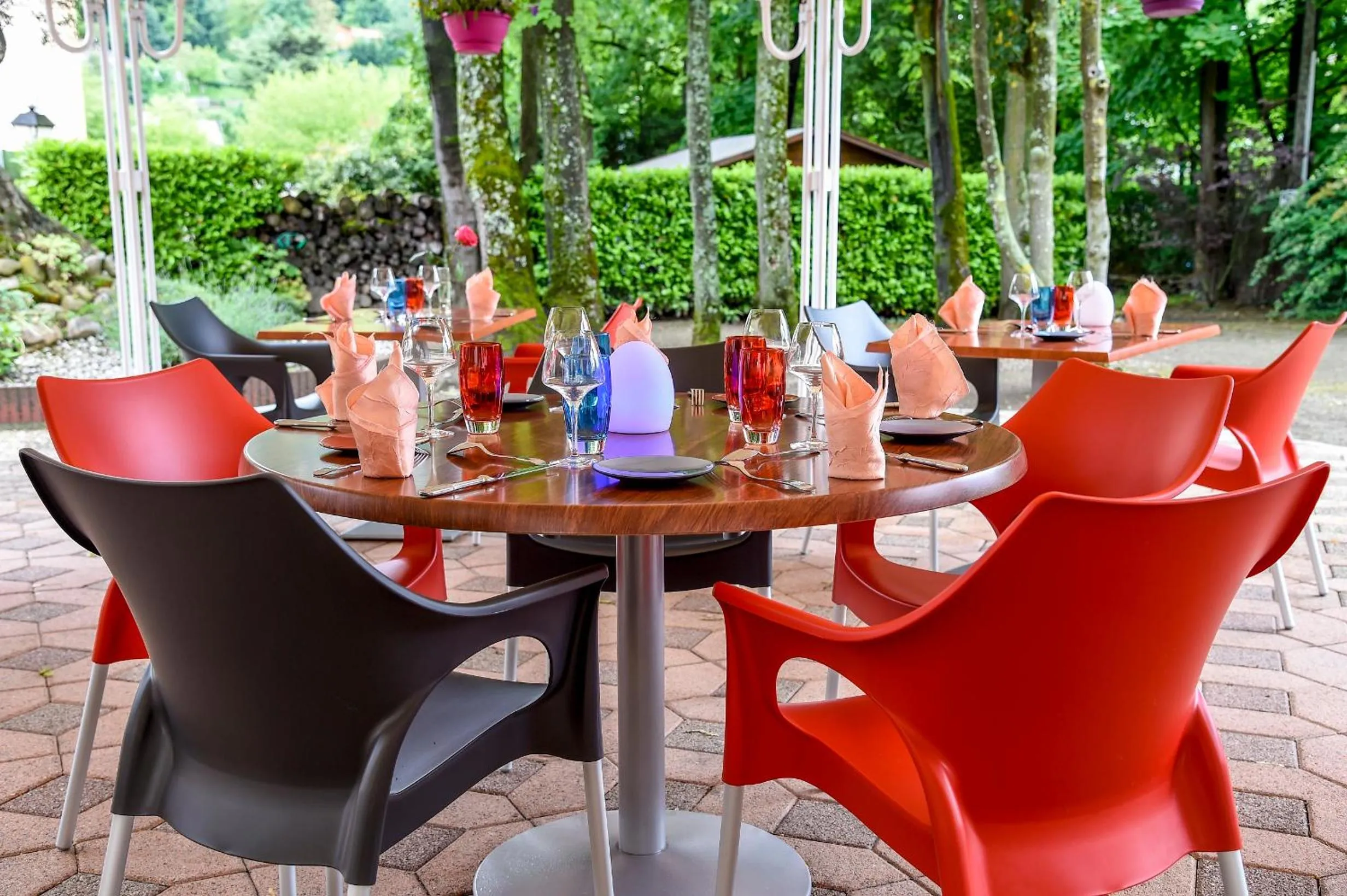 Patio in La Commanderie de Champarey