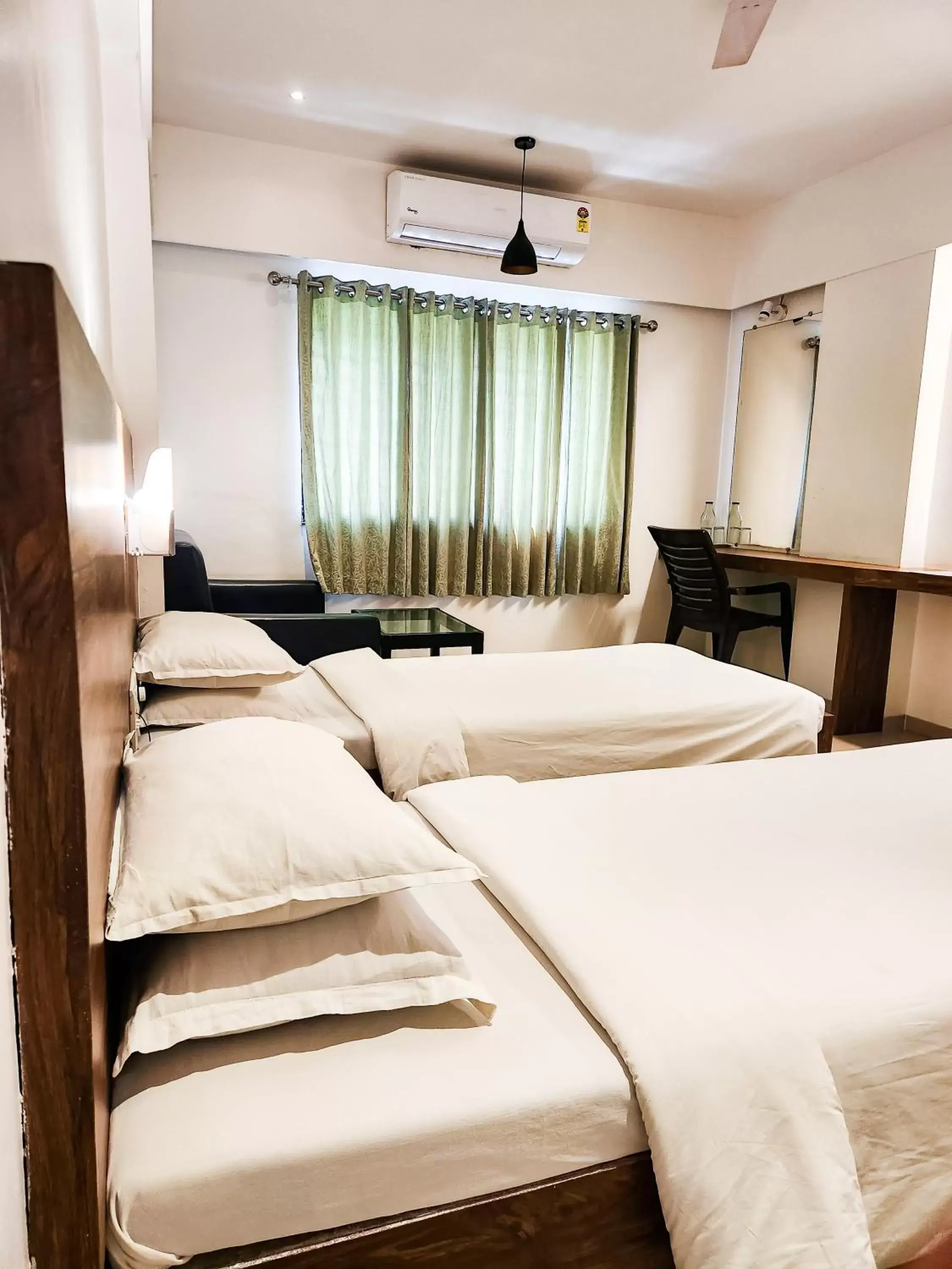 Standard Room in Hotel Rajwada Aurangabad Standard Room in Hotel Rajwada Aurangabad