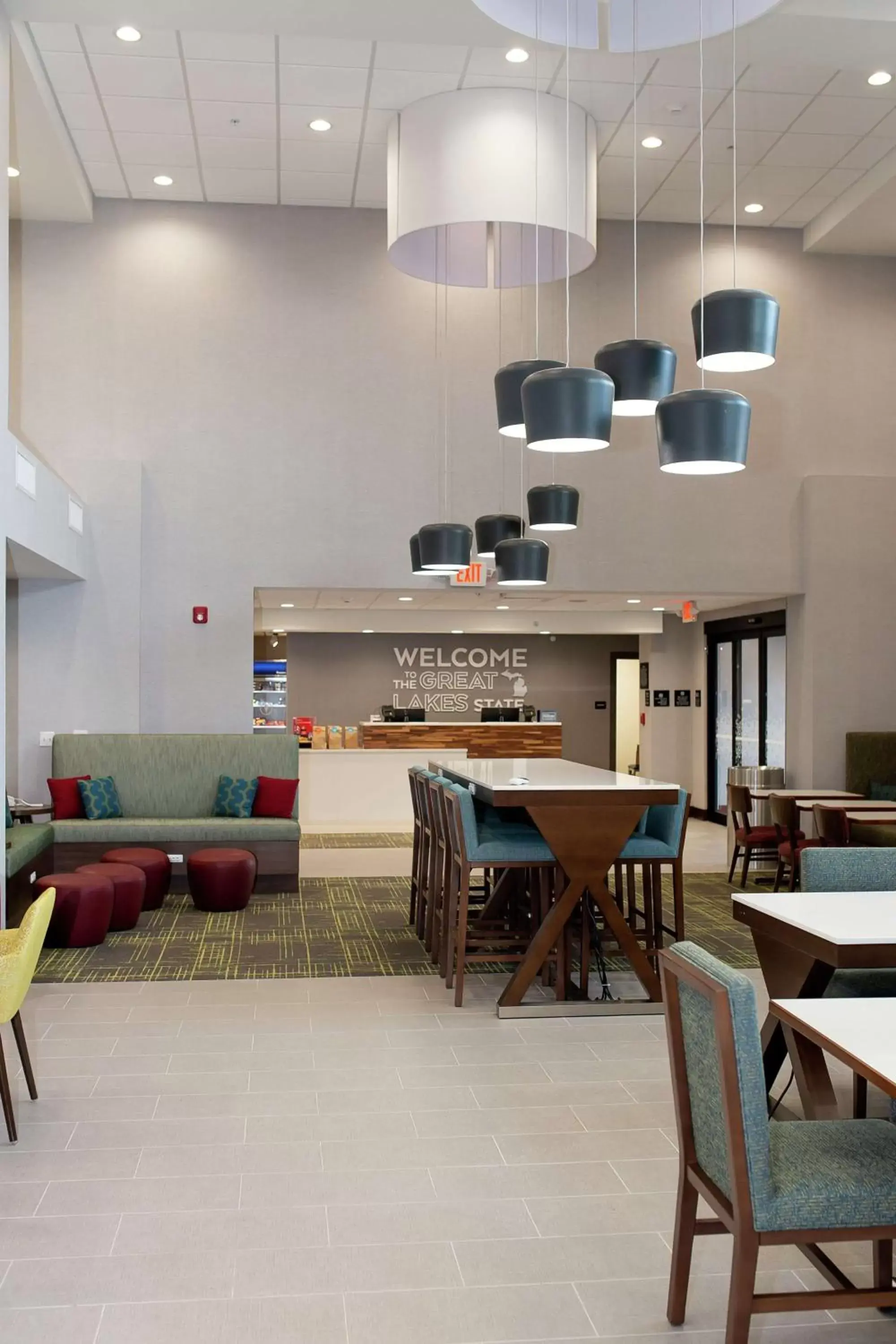 Lobby or reception in Hampton Inn and Suites Dundee