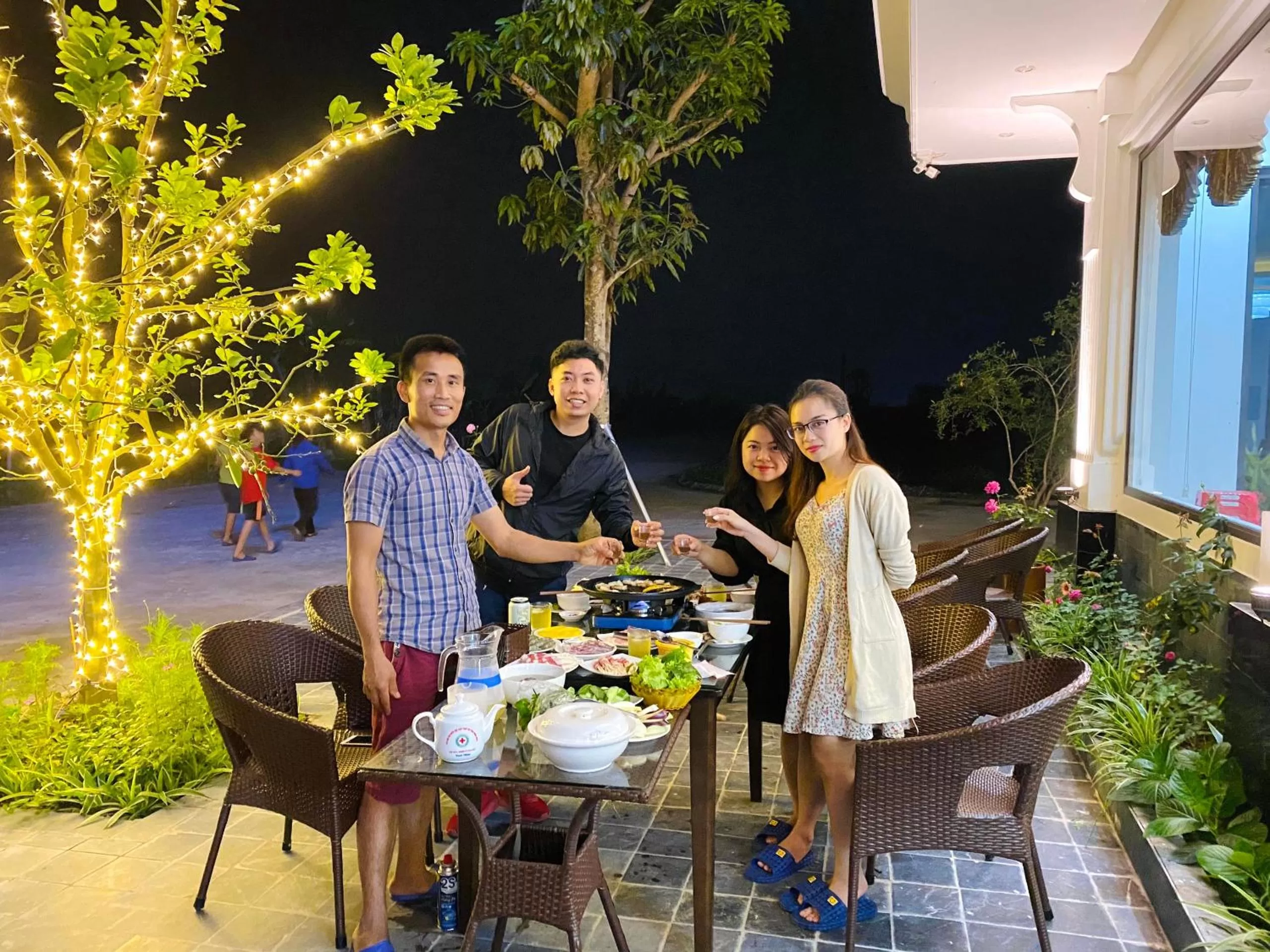 Restaurant/places to eat in Lotus Hotel Ninh Bình