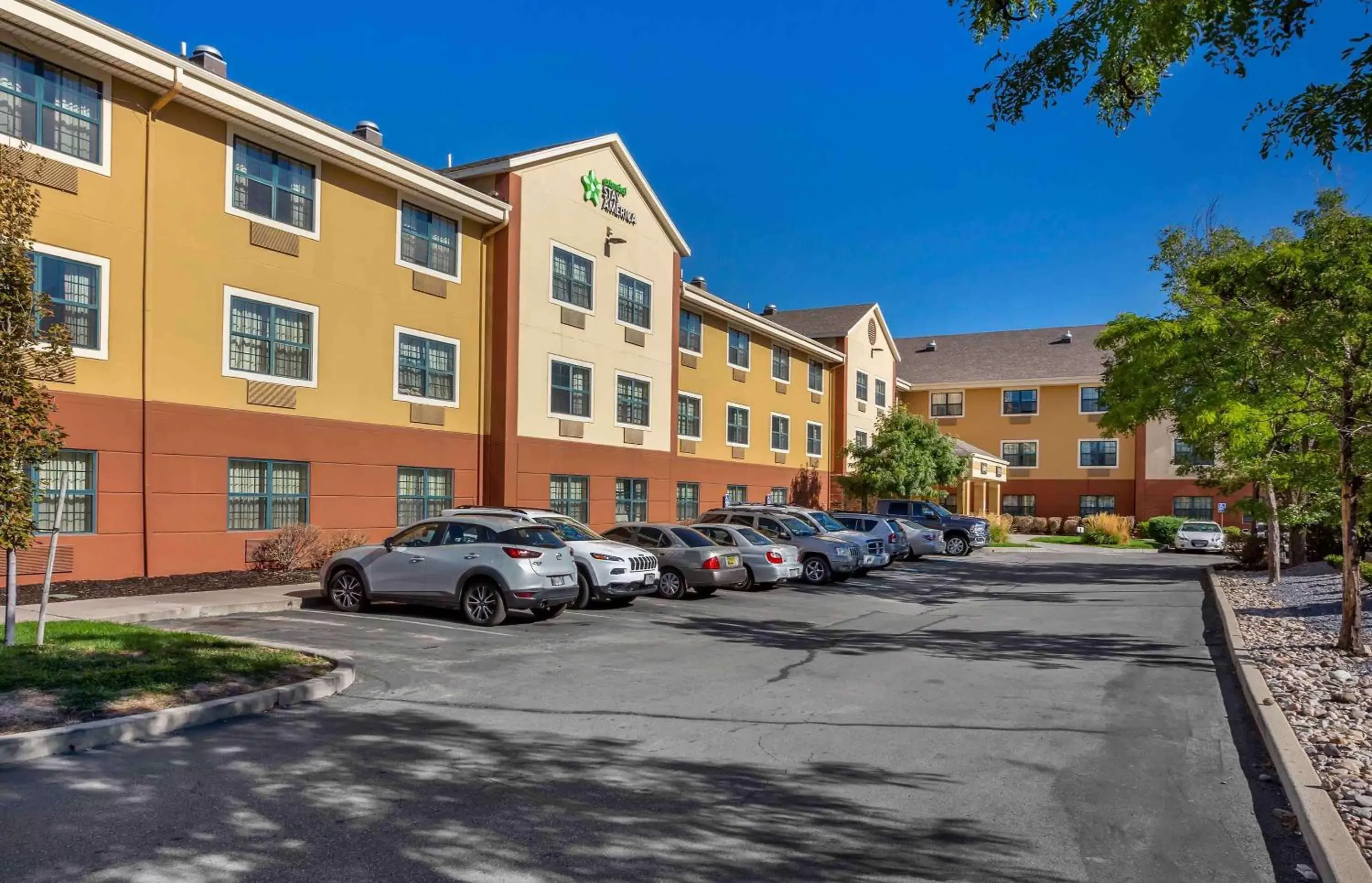 Property Building in Extended Stay America Suites - Salt Lake City - Union Park