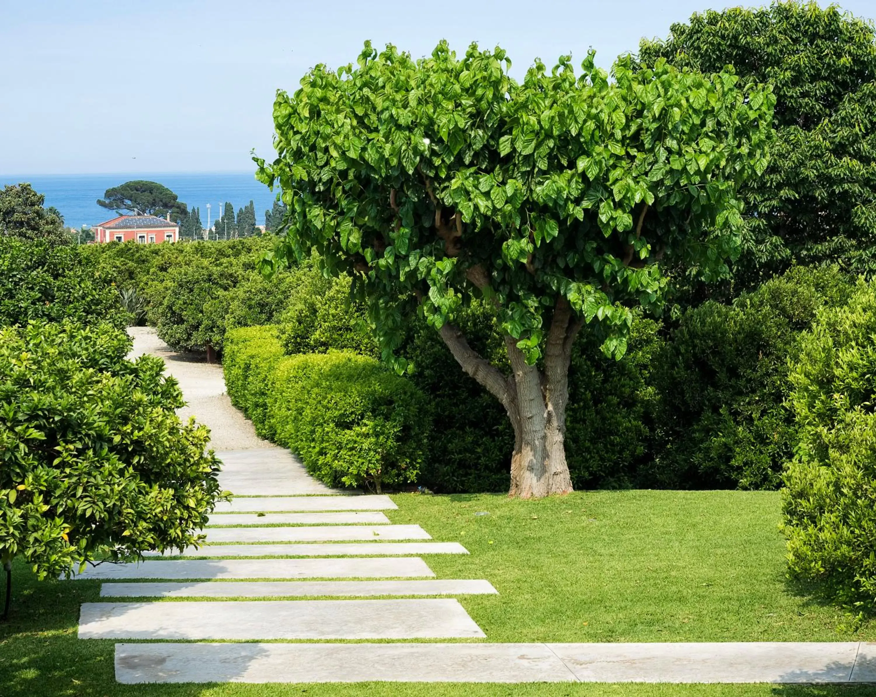 Garden in Zash Country Boutique hotel & SPA