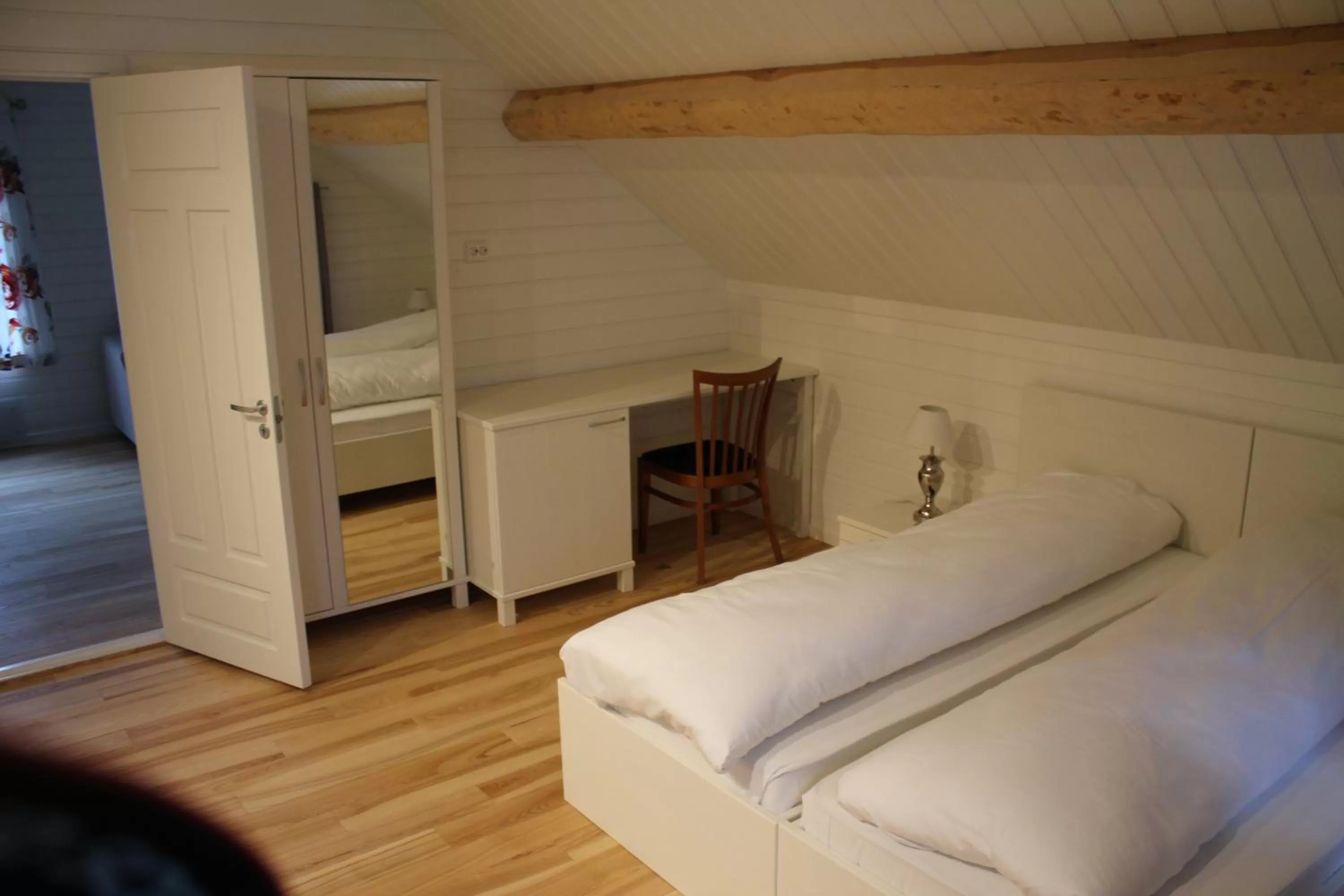 Photo of the whole room, Bed in Kløver Hotel