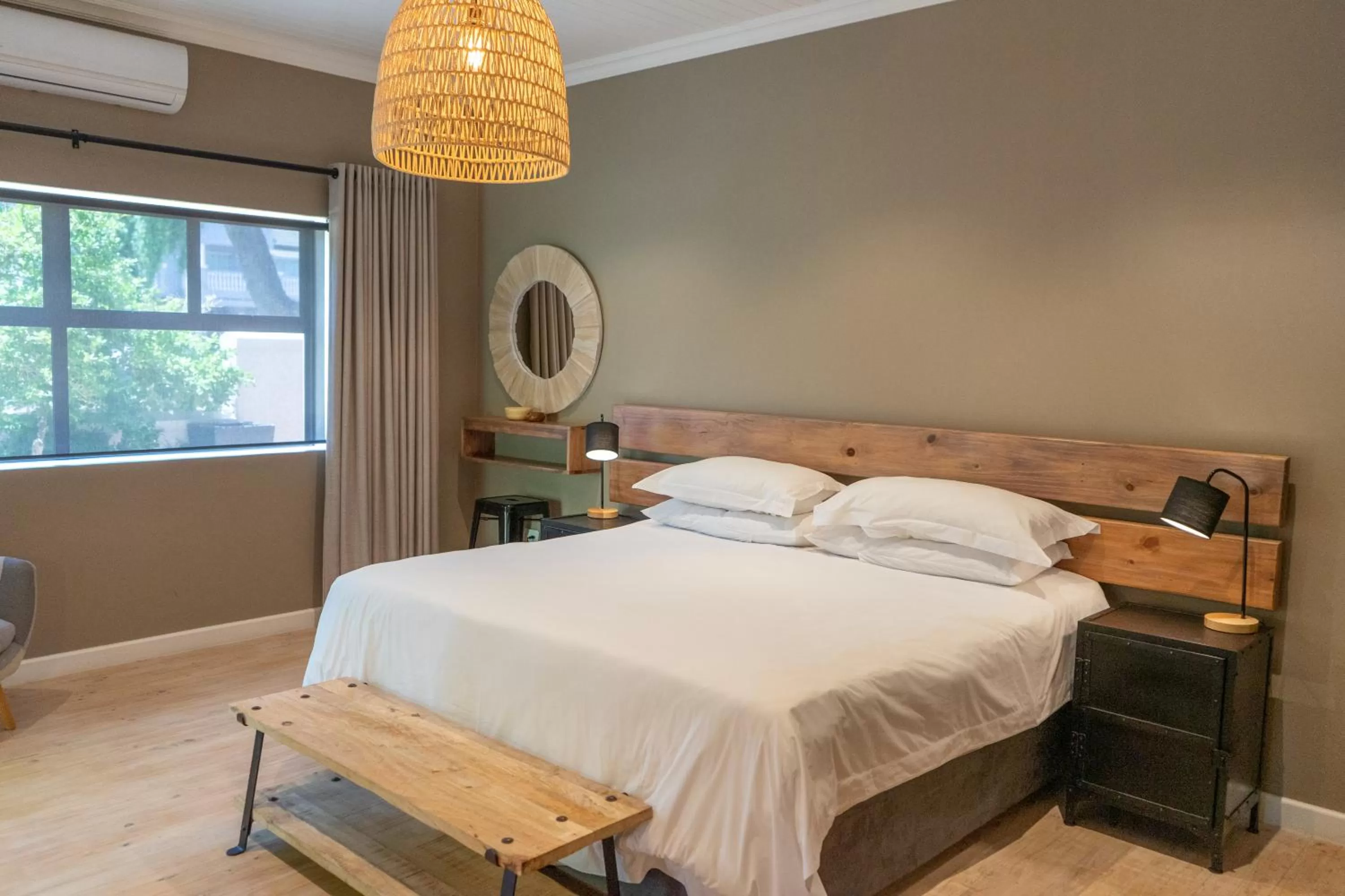 Bed in Loerie Guest Lodge