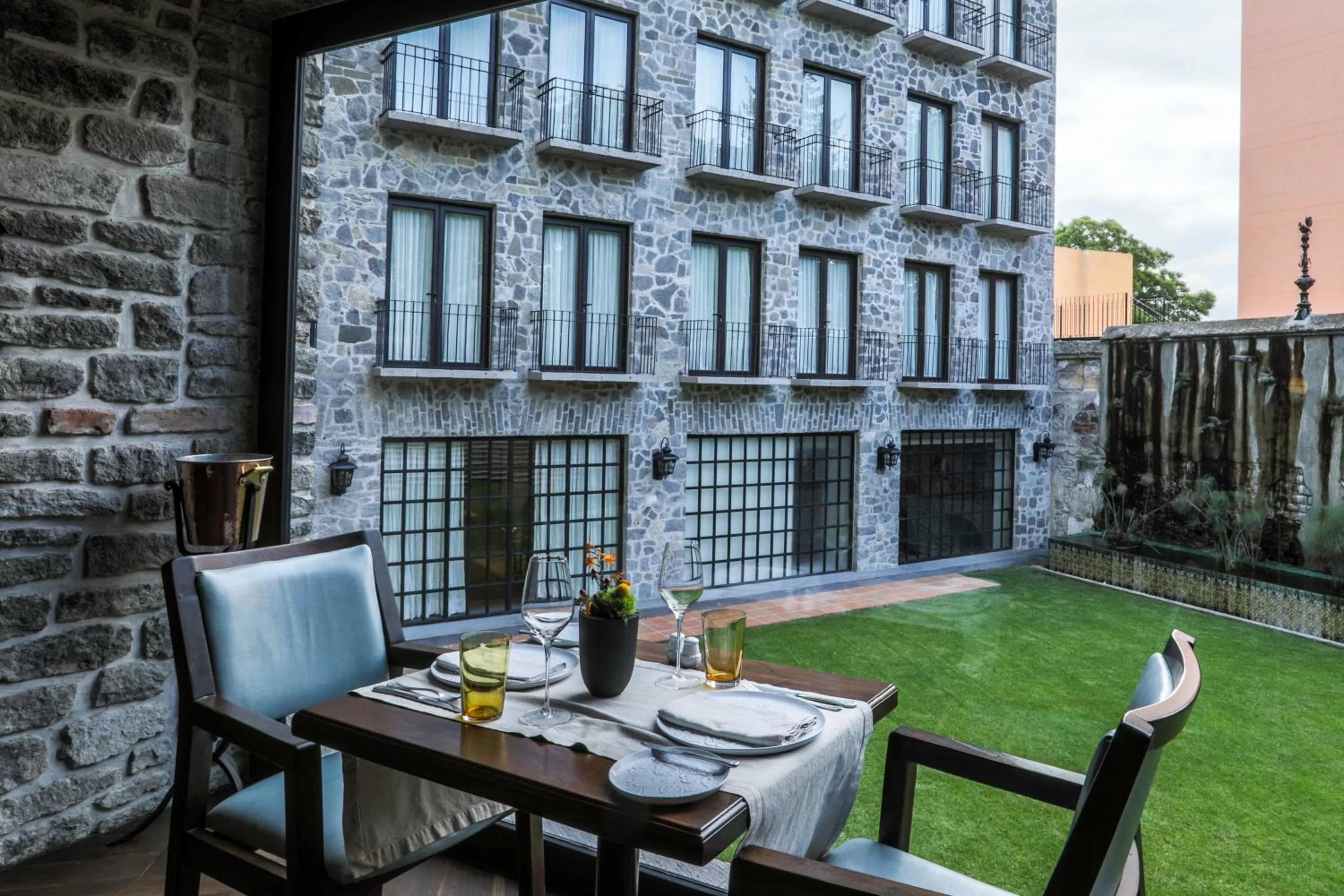 Patio in Banyan Tree Puebla