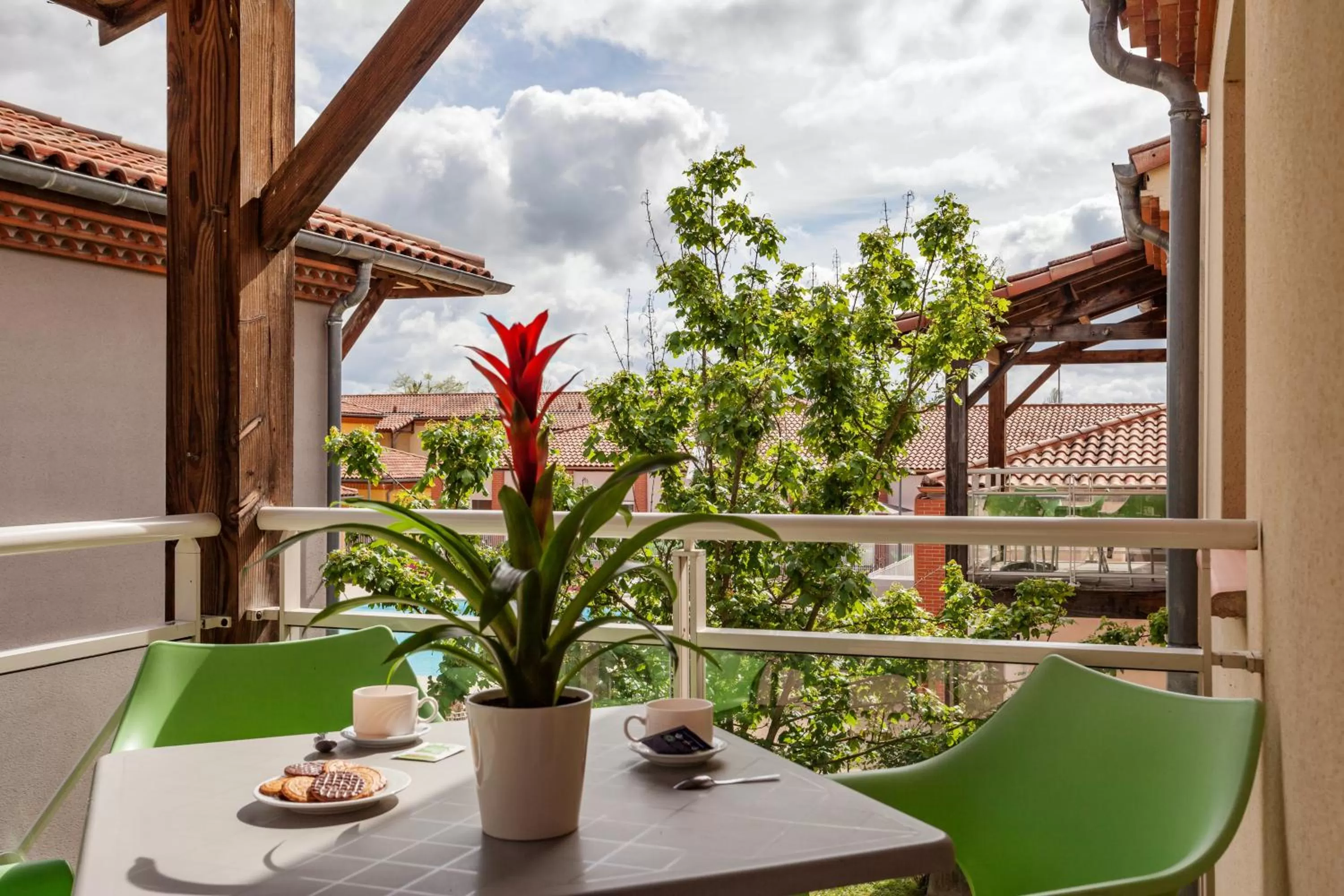 Restaurant/Places to Eat in Les bords de l'Aveyron