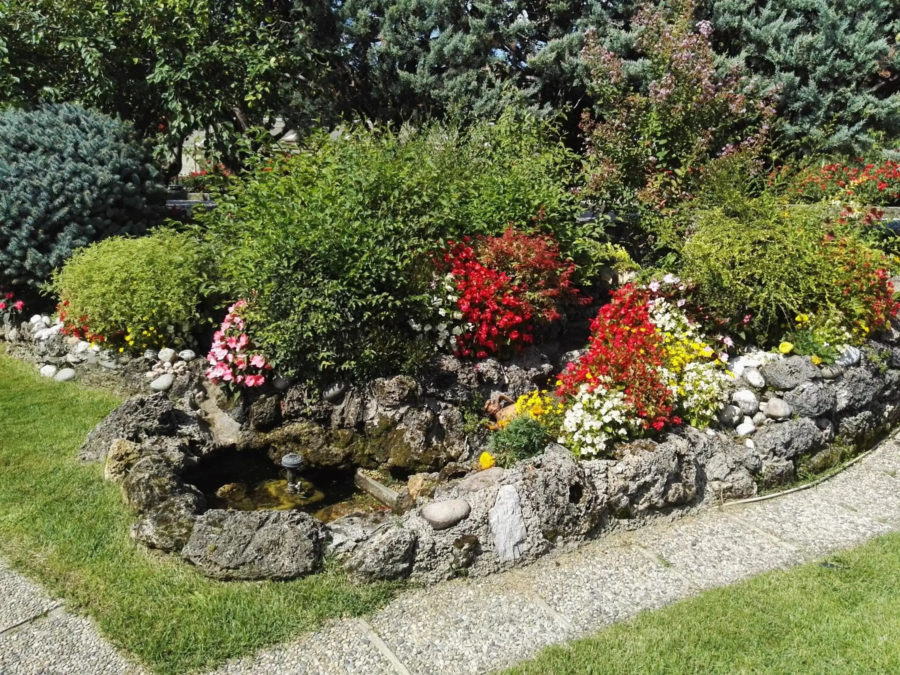 Garden in Villaggio Hotel Aquila