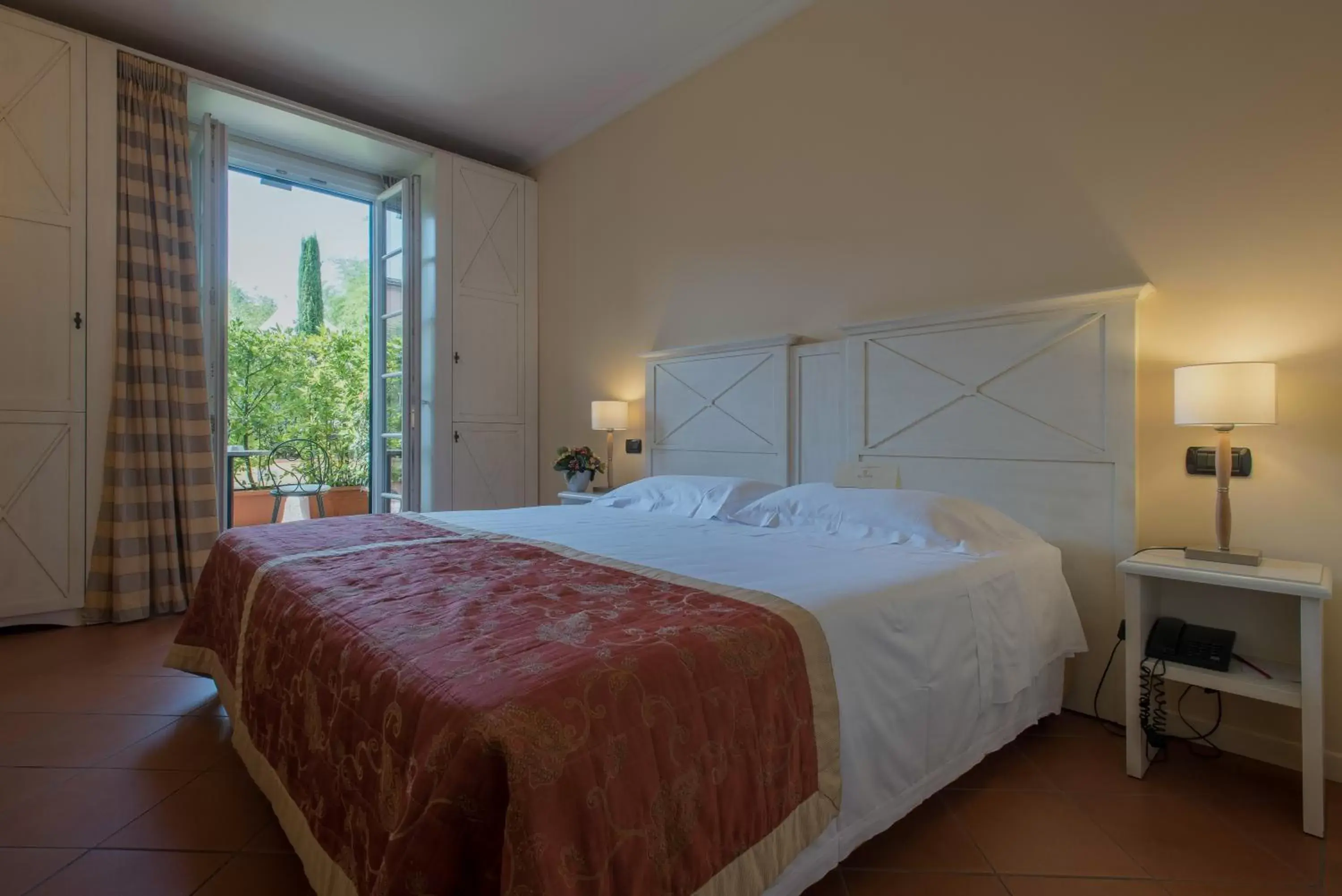 Bed in Hotel Villa Cappugi
