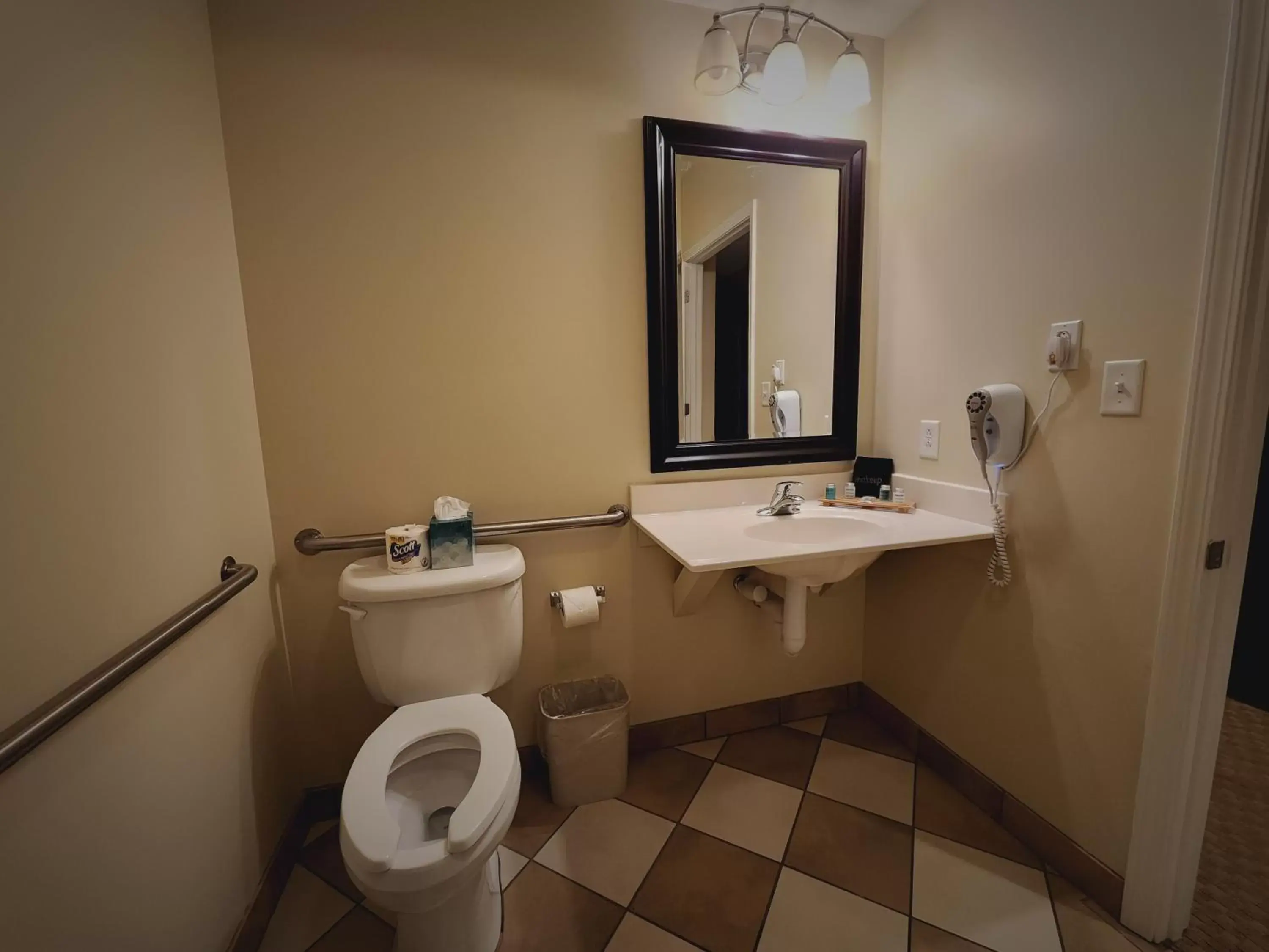 Bathroom in Grand Hotel