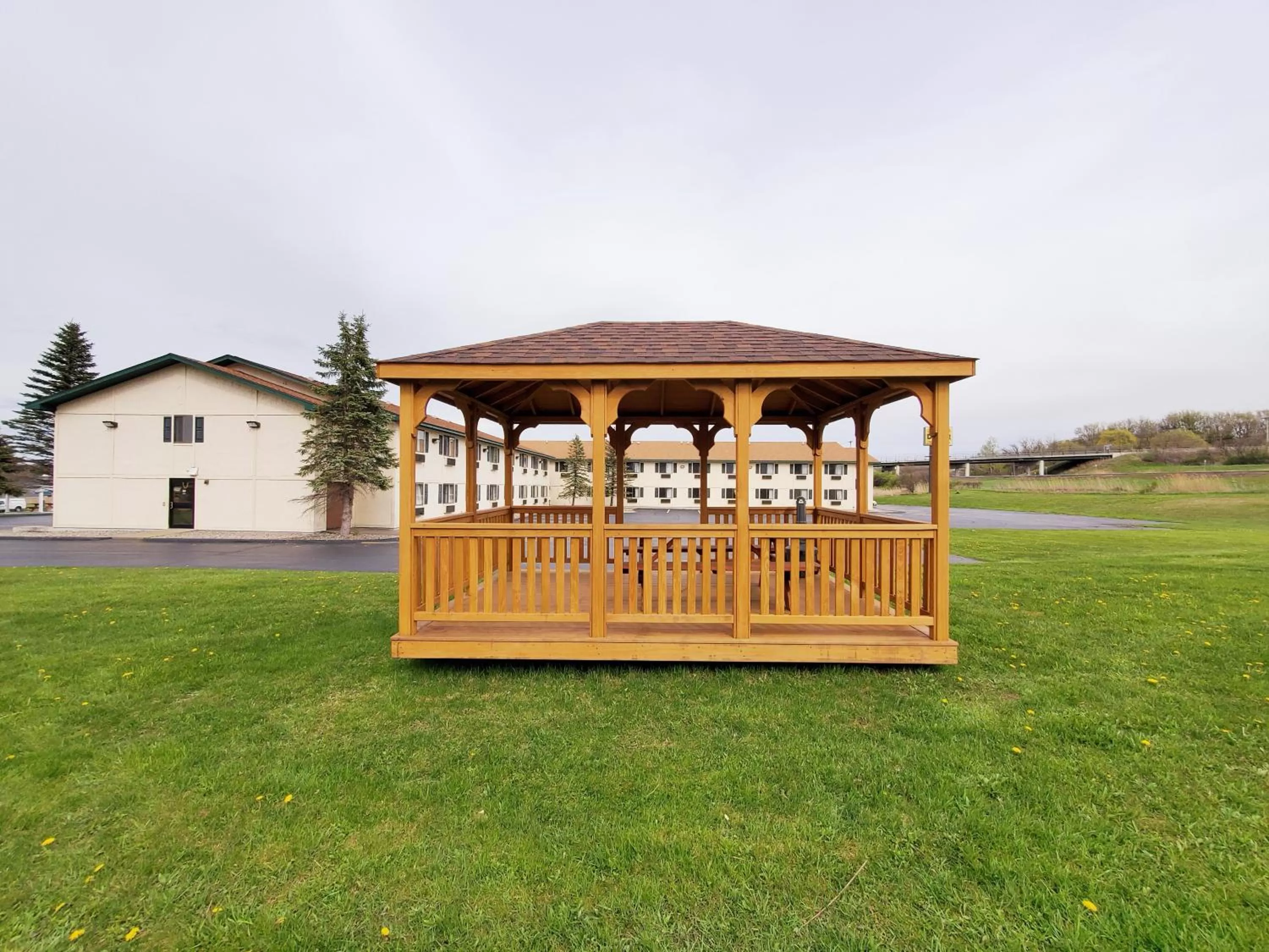 Area and facilities in Super 8 by Wyndham Amsterdam