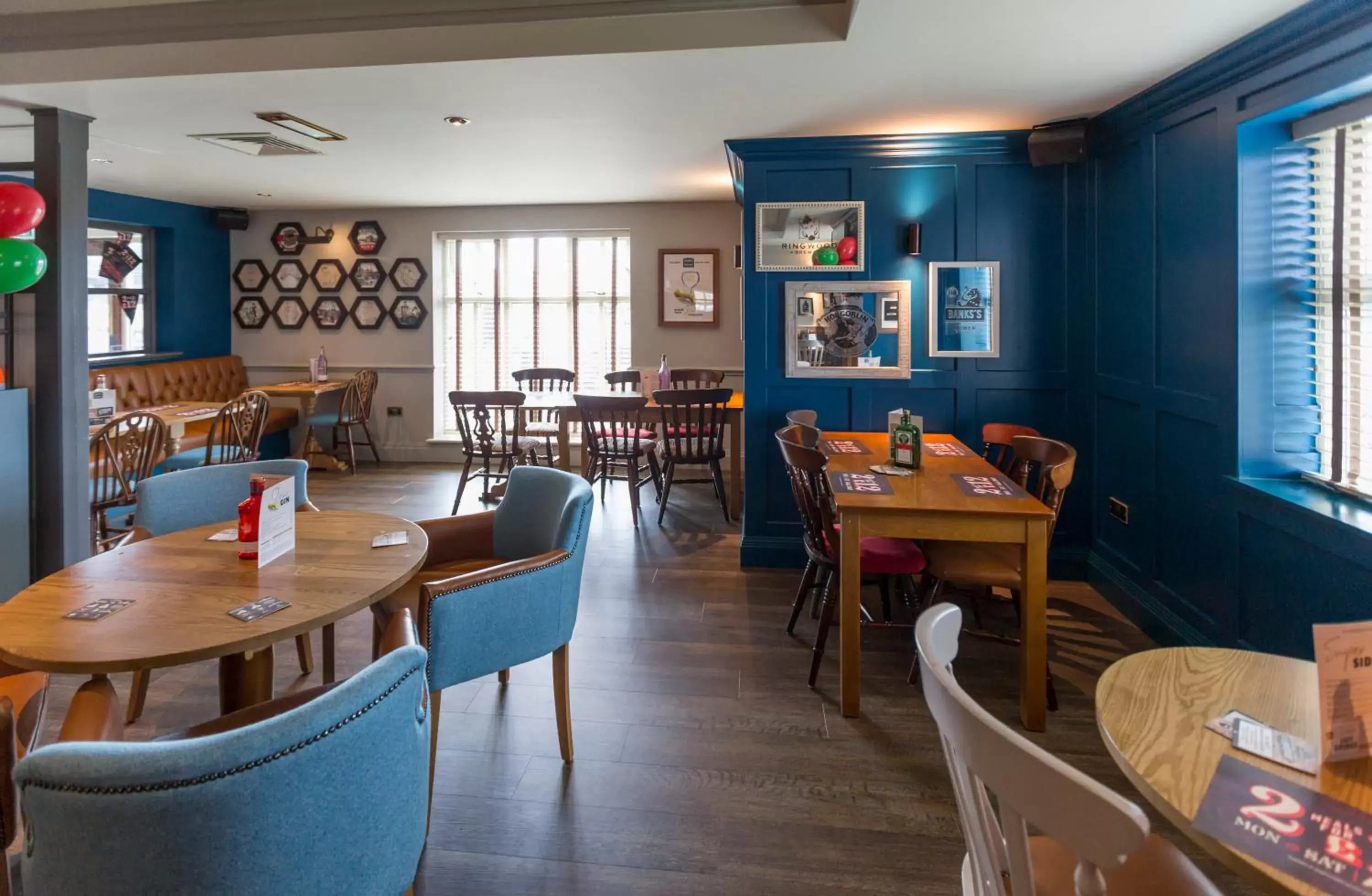 Lounge or bar, Restaurant/Places to Eat in Sessile Oak, Llanelli by Marston's Inns