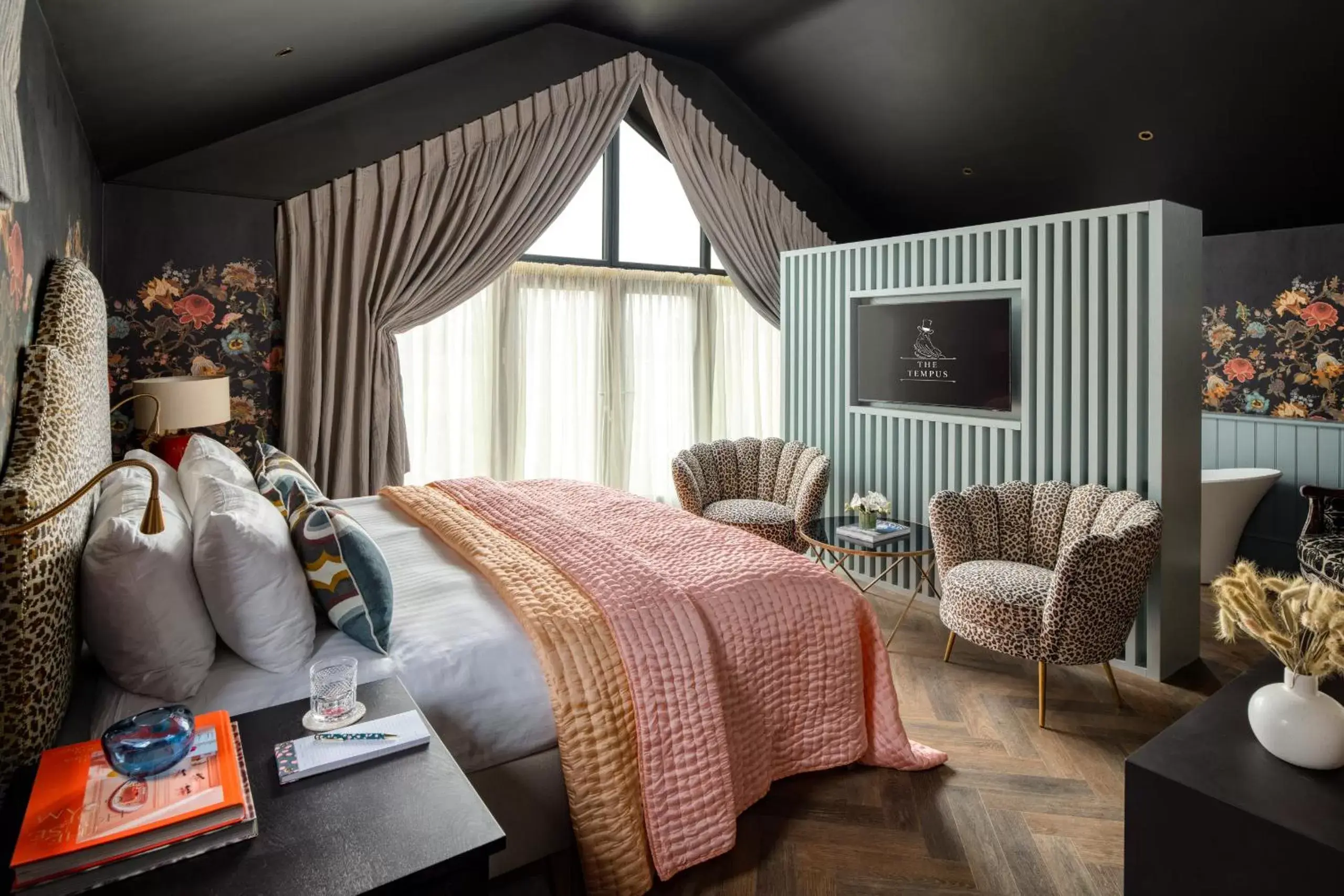 Bedroom in Charlton Hall Estate