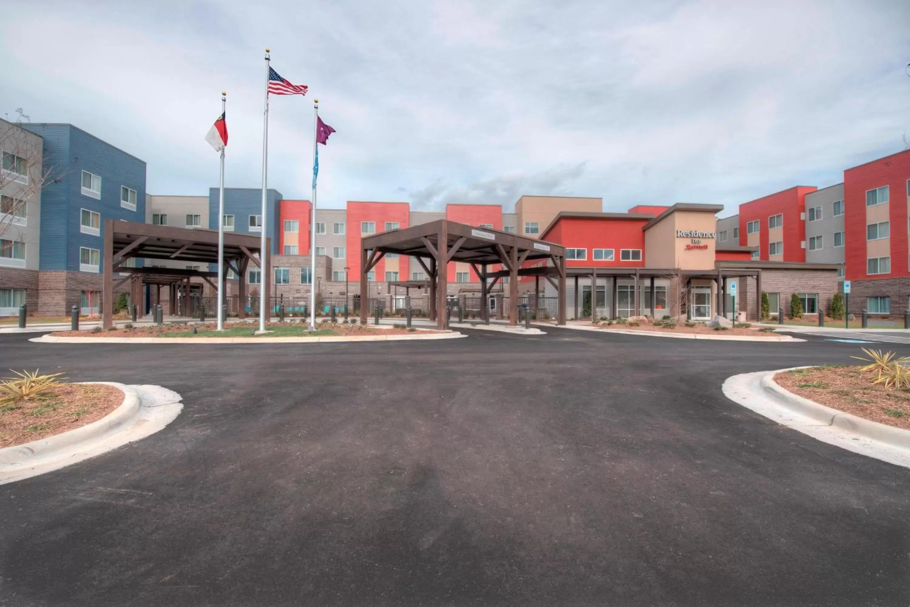 Property building in Residence Inn by Marriott Charlotte Airport