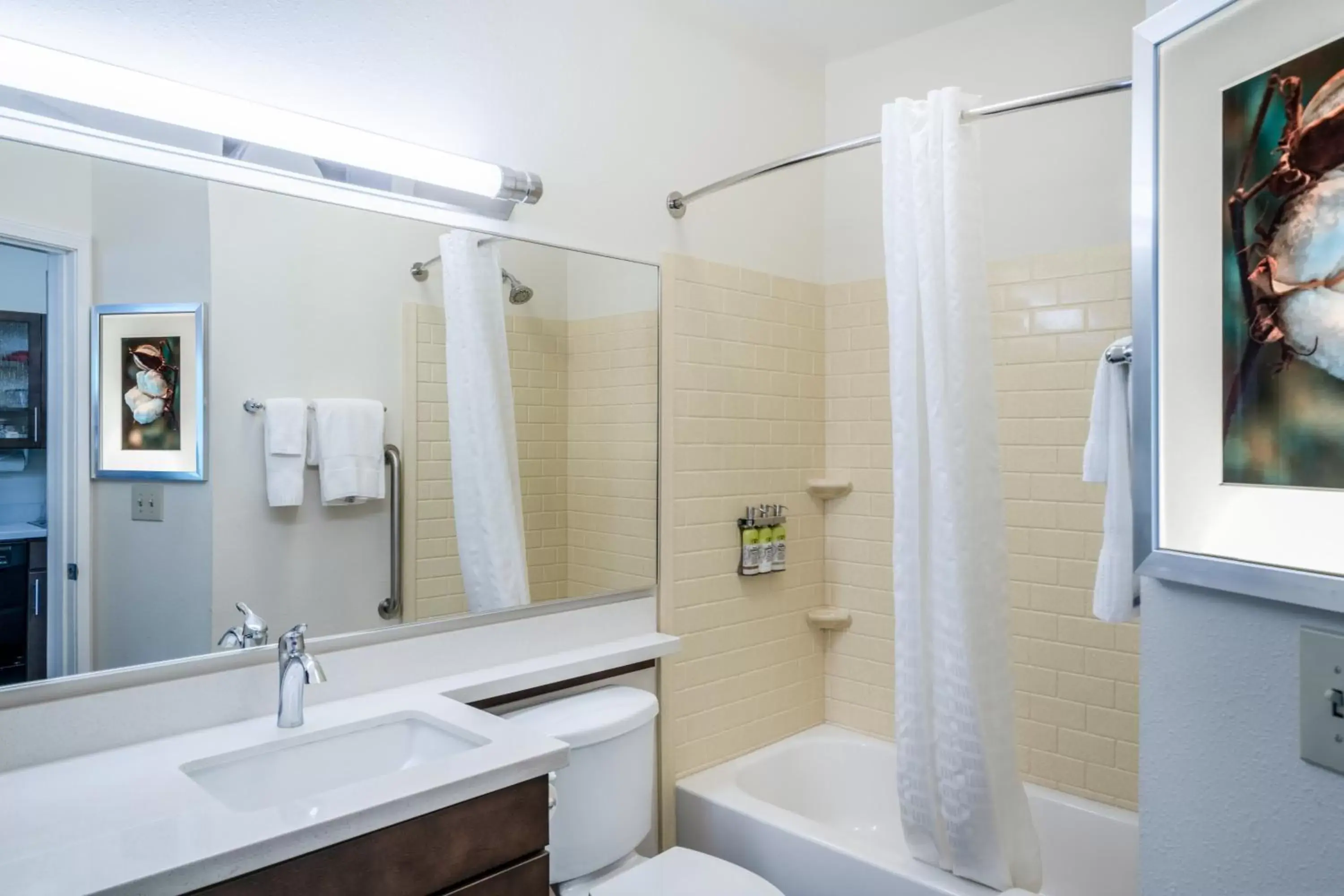 Bathroom in Candlewood Suites Auburn, an IHG Hotel