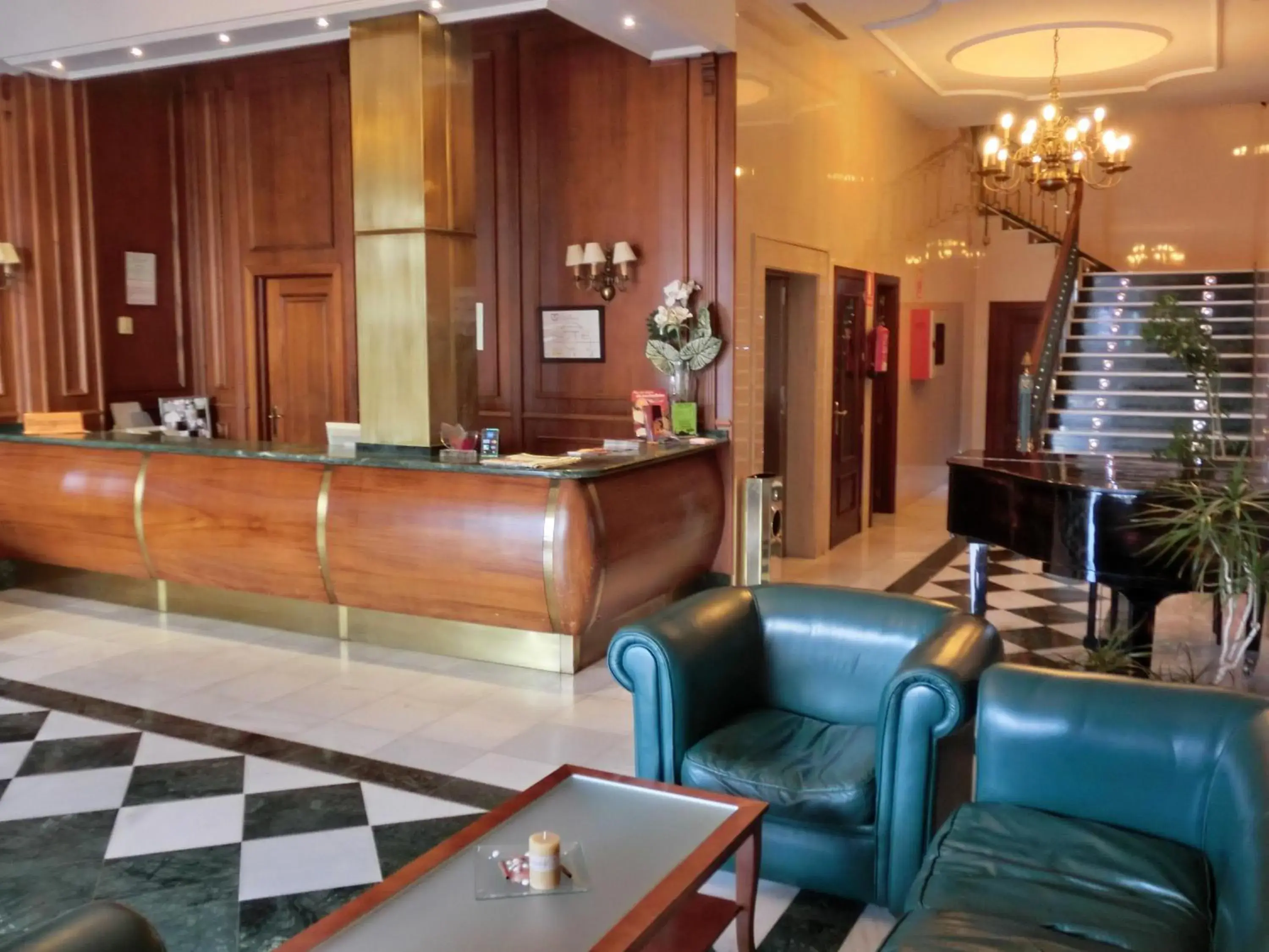 Lobby or reception, Lobby/Reception in Hotel Lozano